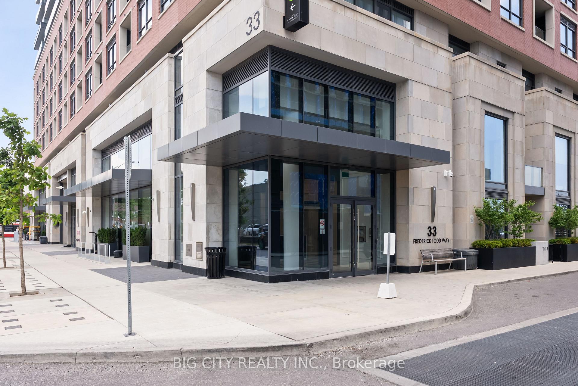 Photo 3 of Unit 905, 33 Frederick Todd Way, Toronto, Thorncliffe Park — HOMEH