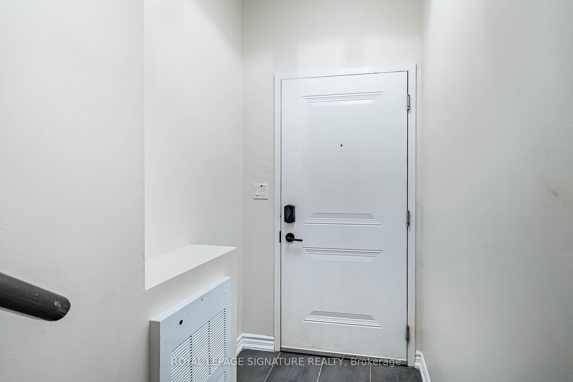 Photo 6 of Unit 27, 120 Twenty Fourth Street, Etobicoke, Long Branch — HOMEH