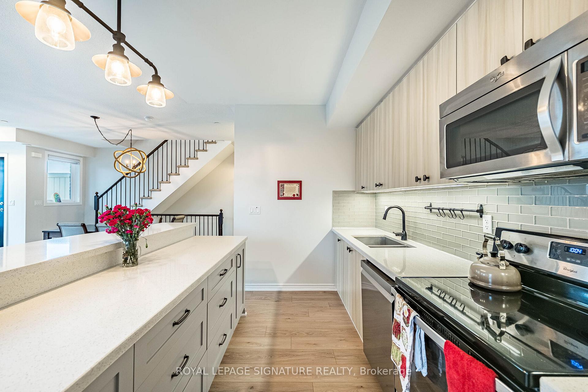 Photo 20 of Unit 27, 120 Twenty Fourth Street, Etobicoke, Long Branch — HOMEH