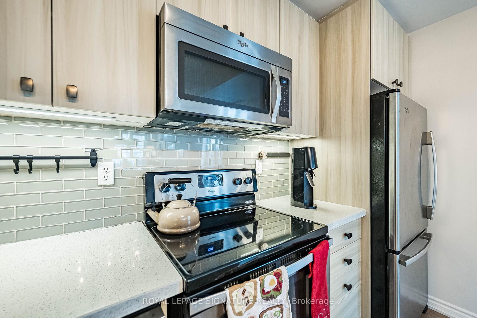 Photo 22 of Unit 27, 120 Twenty Fourth Street, Etobicoke, Long Branch — HOMEH