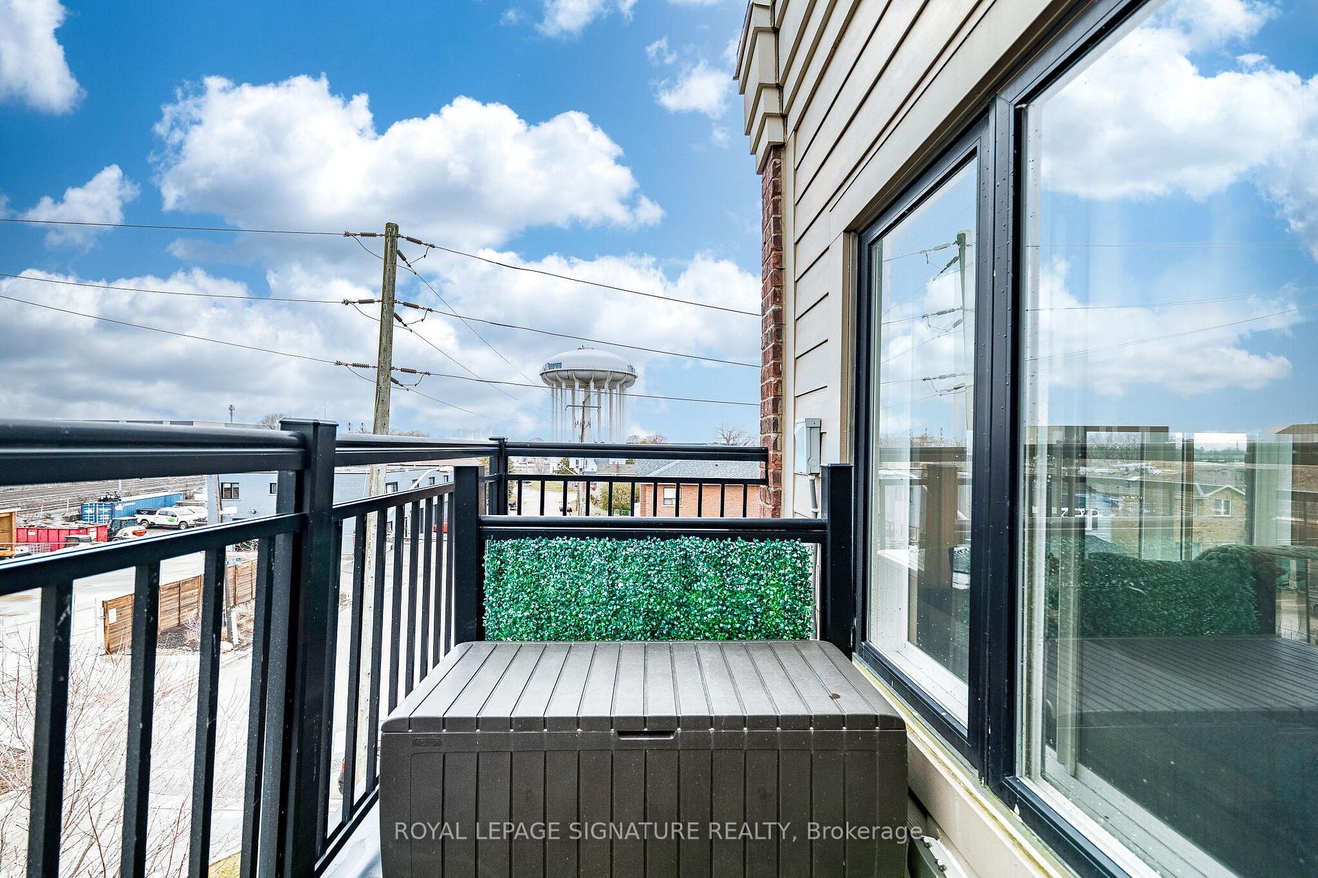 Photo 41 of Unit 27, 120 Twenty Fourth Street, Etobicoke, Long Branch — HOMEH