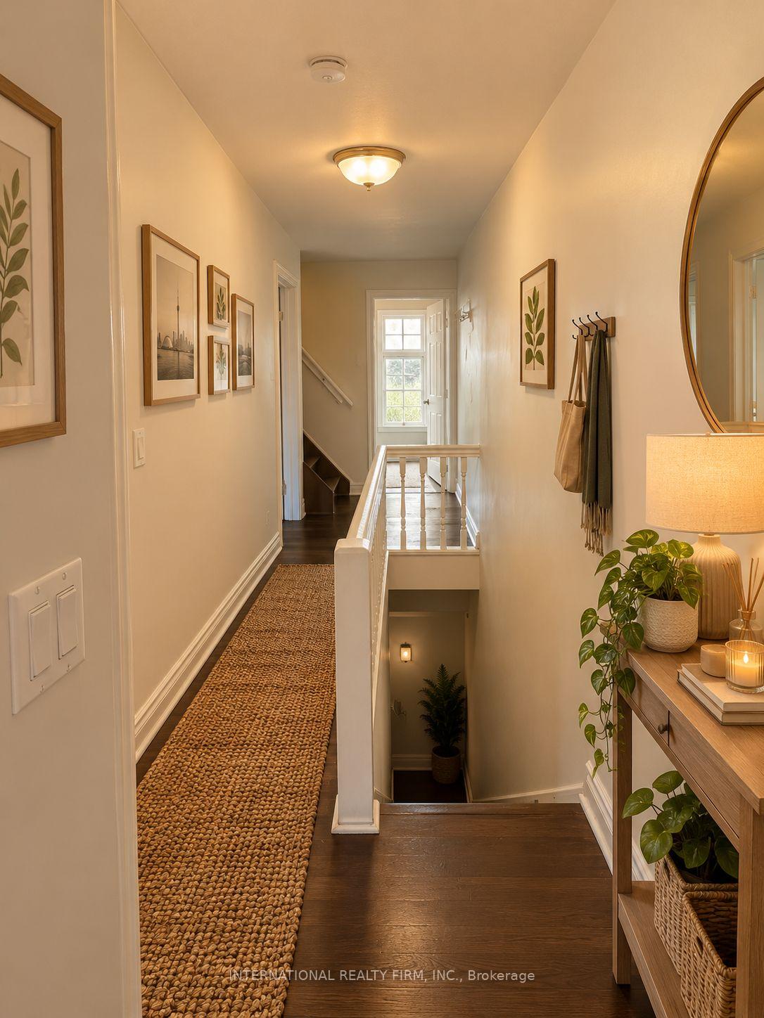 Photo 6 of Unit 2, 161 Montrose Avenue, Toronto, Trinity-Bellwoods — HOMEH