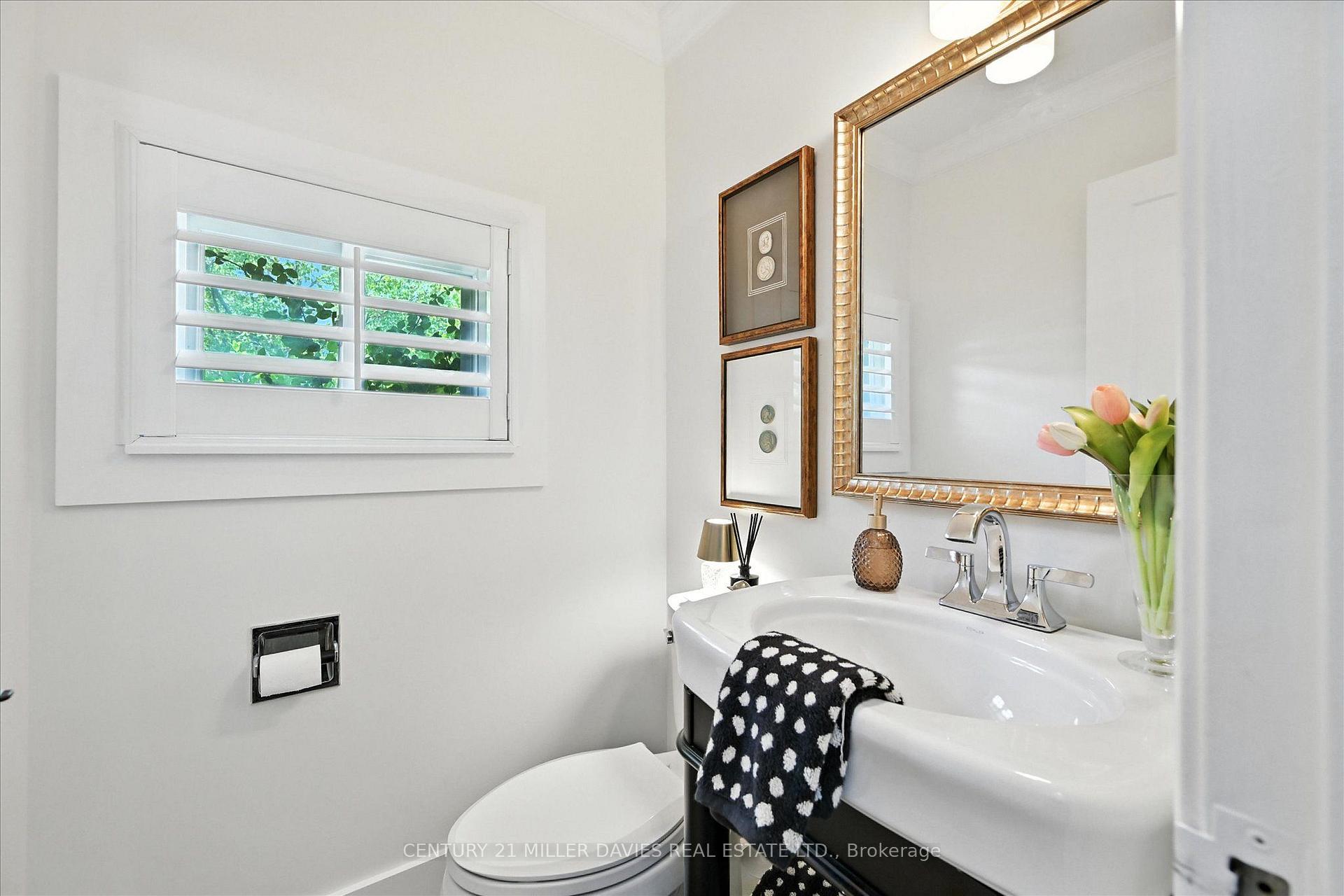 Photo 14 of Unit 3, 445 Woodview Road, Burlington, Roseland — HOMEH