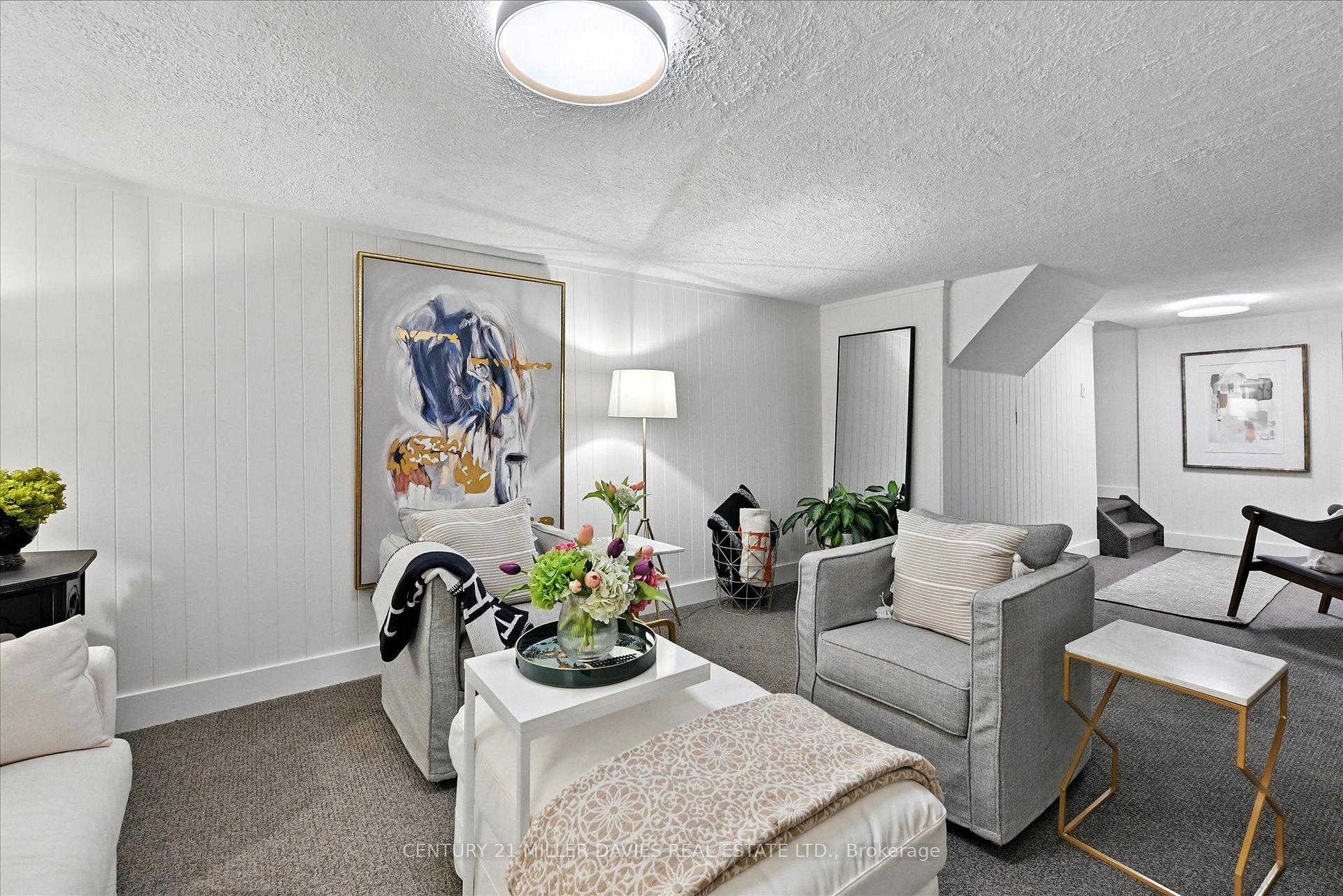 Photo 27 of Unit 3, 445 Woodview Road, Burlington, Roseland — HOMEH