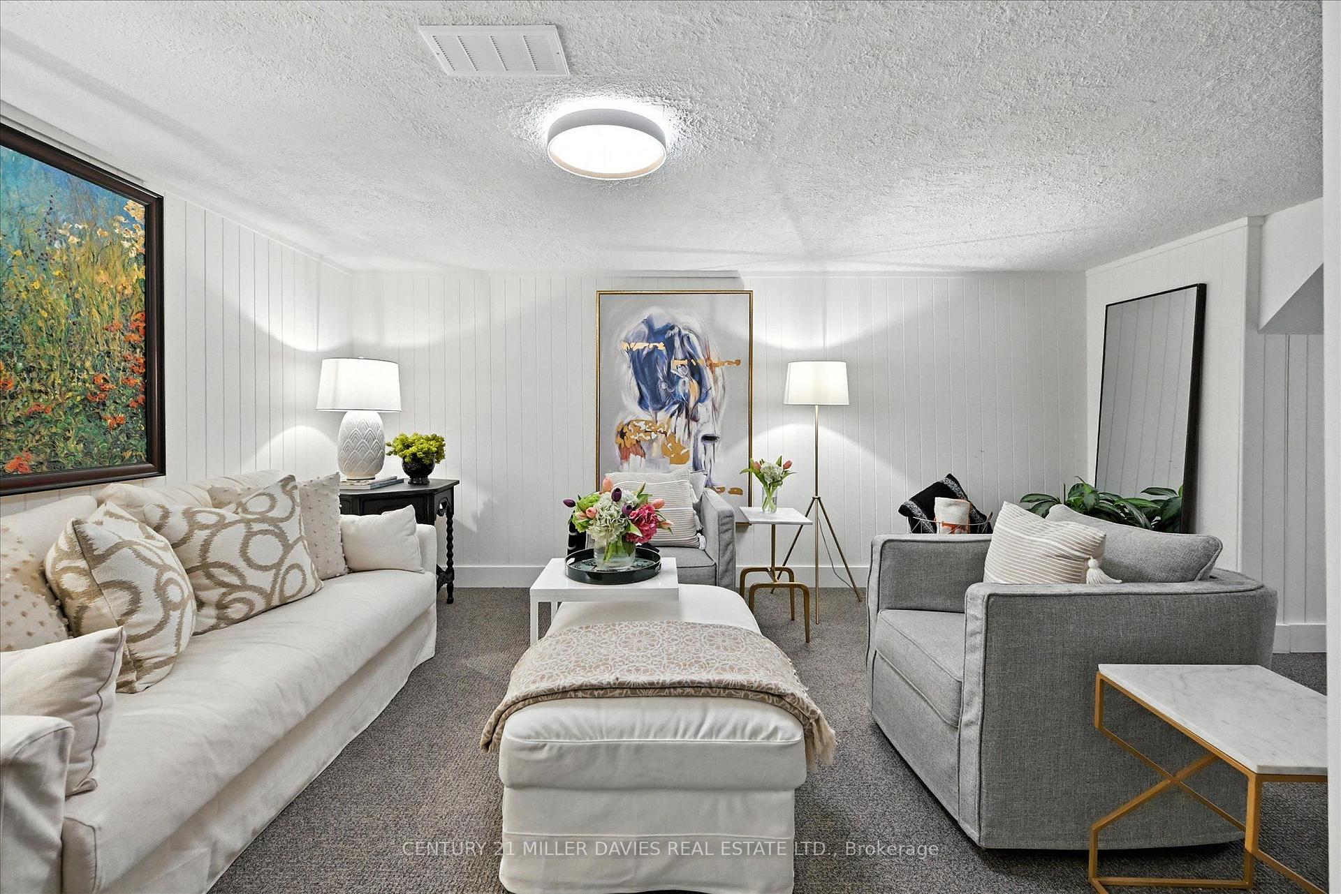 Photo 29 of Unit 3, 445 Woodview Road, Burlington, Roseland — HOMEH