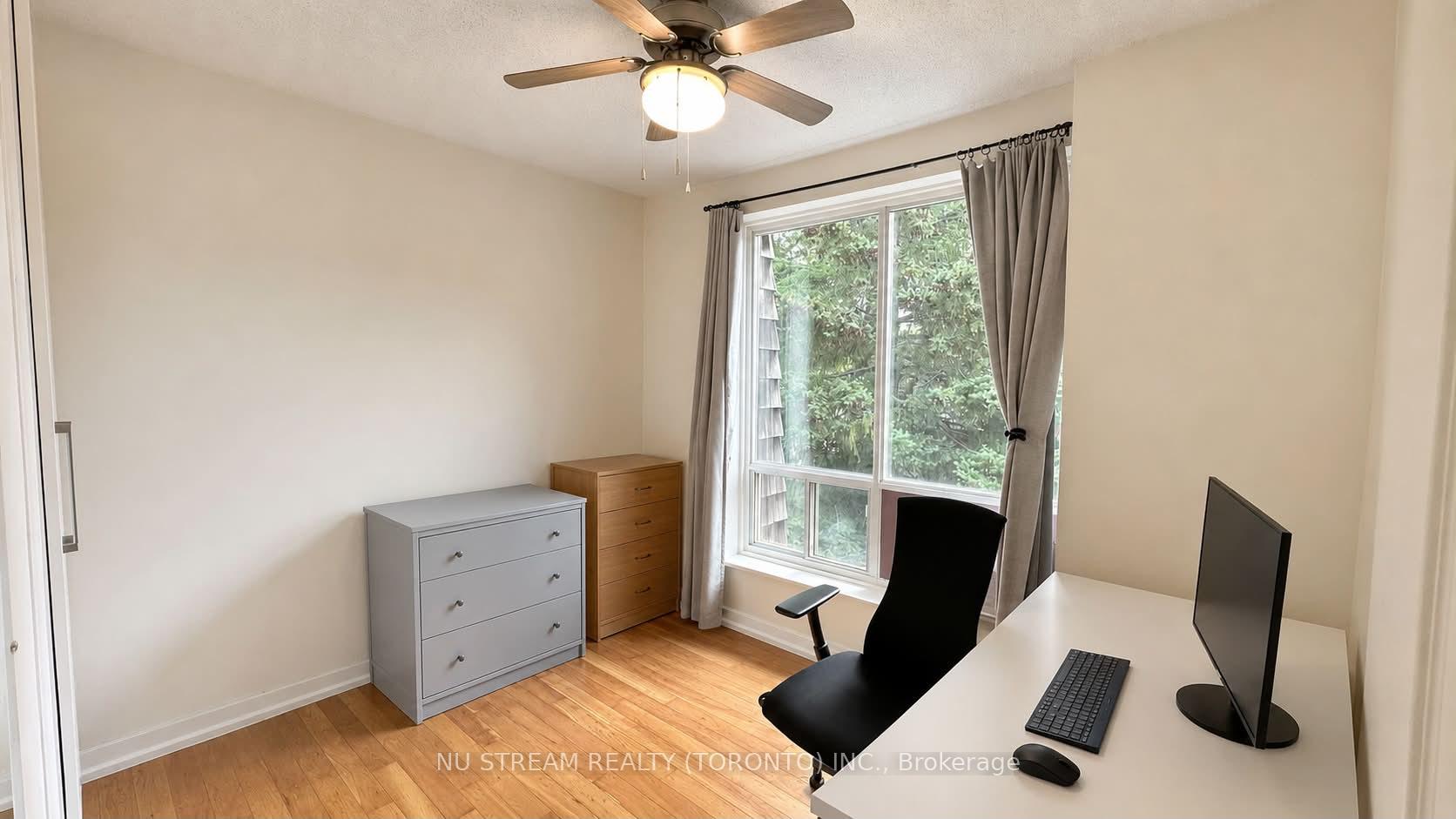 Photo 5 of Unit Main, 4- 75 Upper Canada Drive, North York, St. Andrew-Windfields — HOMEH