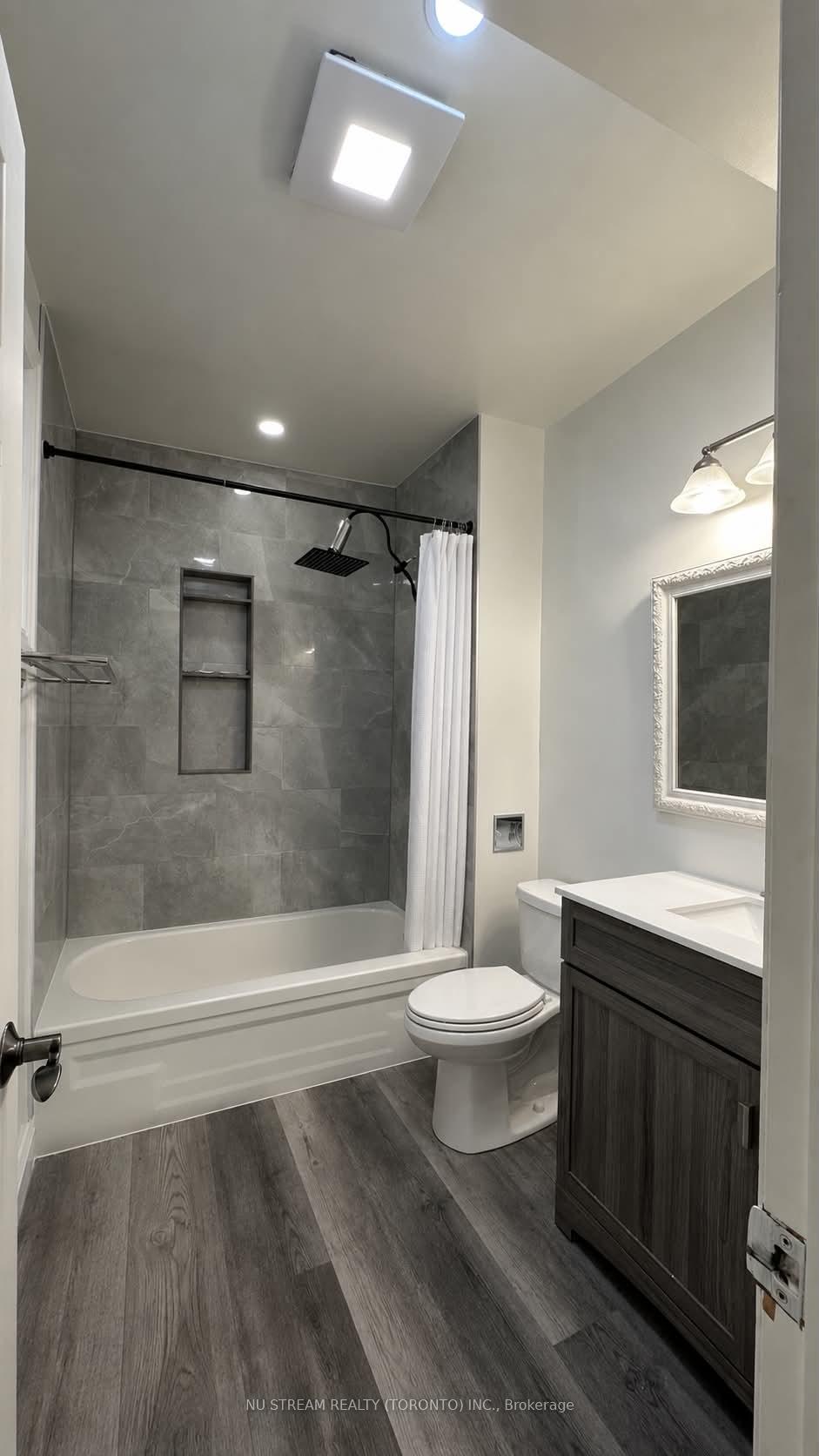 Photo 6 of Unit Main, 4- 75 Upper Canada Drive, North York, St. Andrew-Windfields — HOMEH