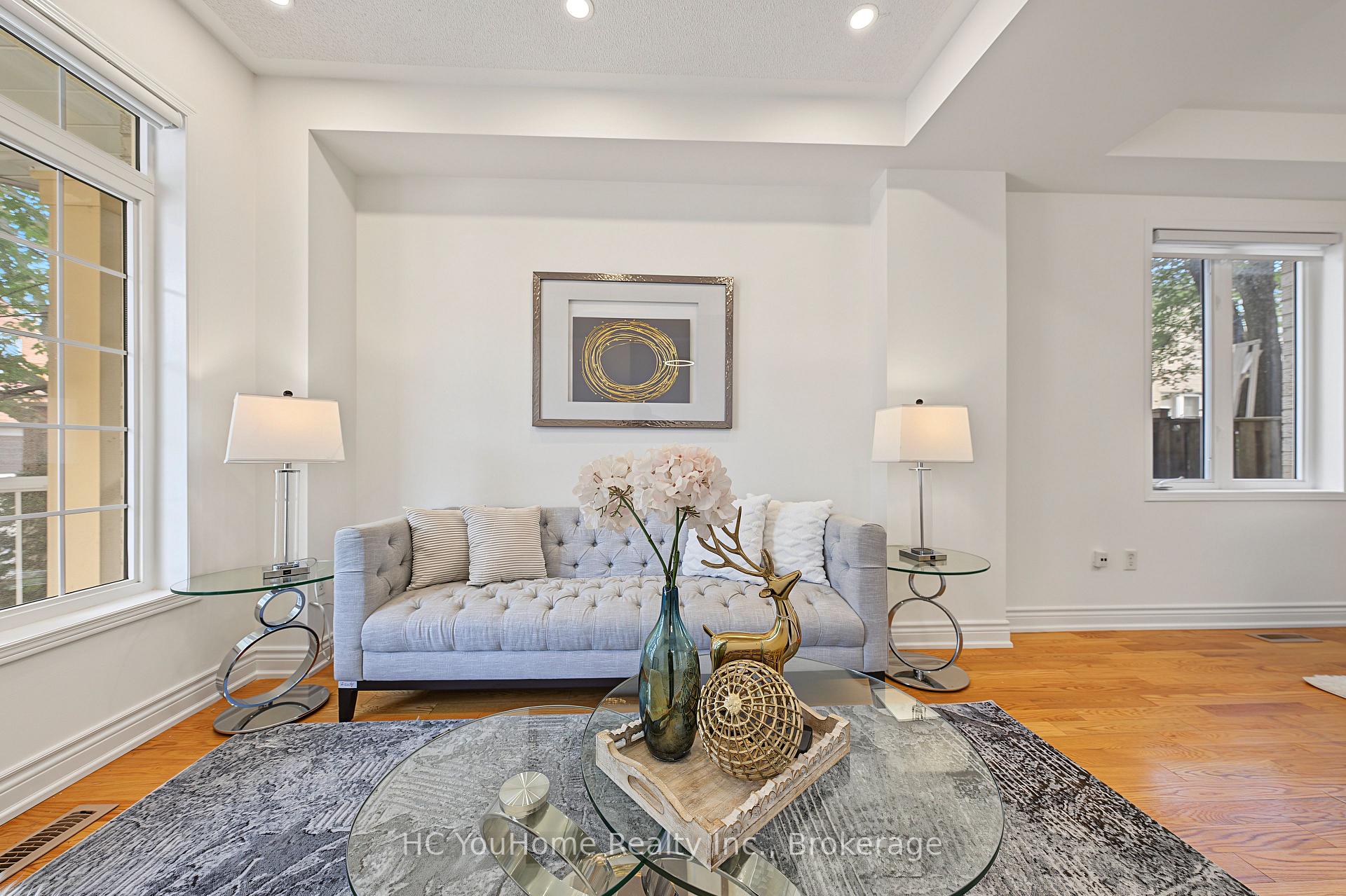 Photo 5 of 39 Emery Hill Boulevard, Markham, Berczy — HOMEH