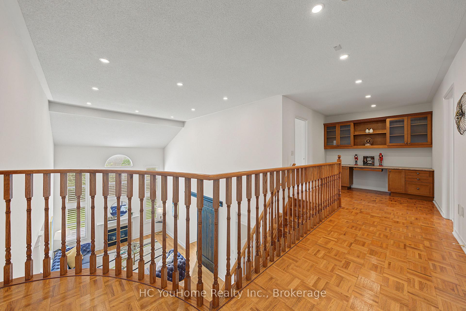 Photo 25 of 39 Emery Hill Boulevard, Markham, Berczy — HOMEH