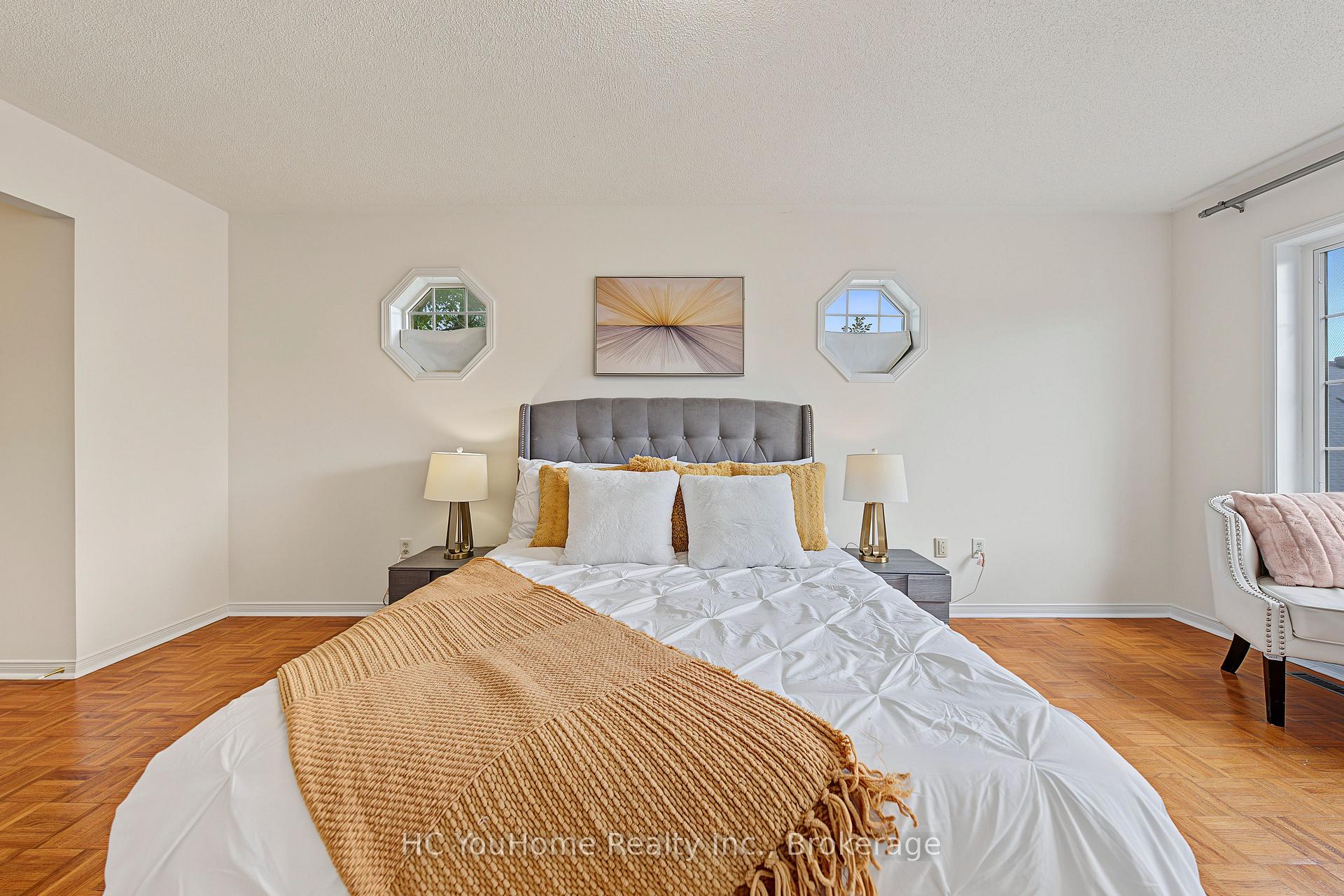 Photo 28 of 39 Emery Hill Boulevard, Markham, Berczy — HOMEH