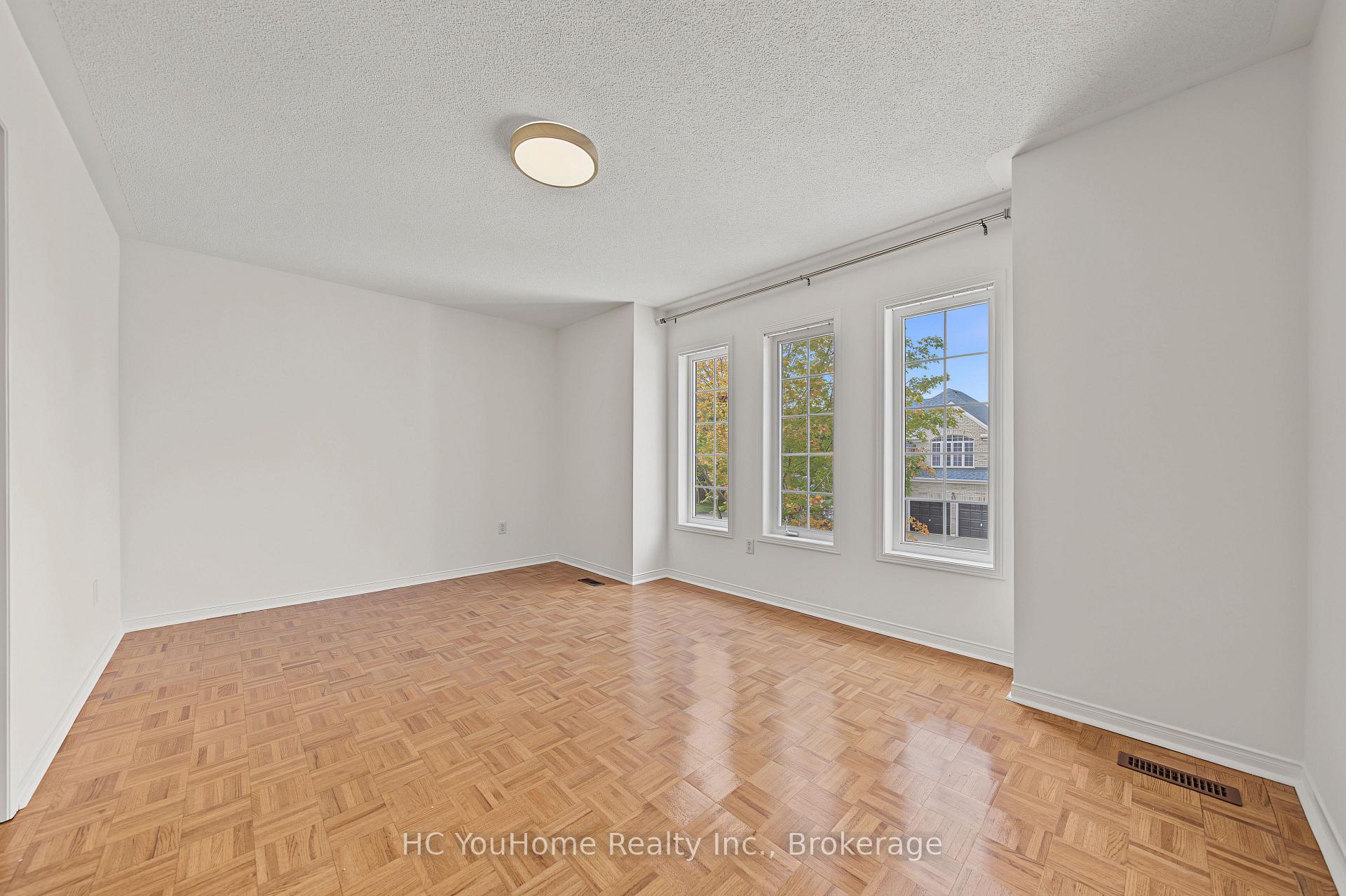 Photo 38 of 39 Emery Hill Boulevard, Markham, Berczy — HOMEH