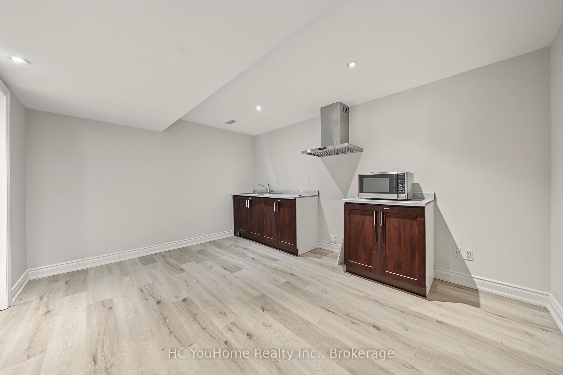 Photo 43 of 39 Emery Hill Boulevard, Markham, Berczy — HOMEH