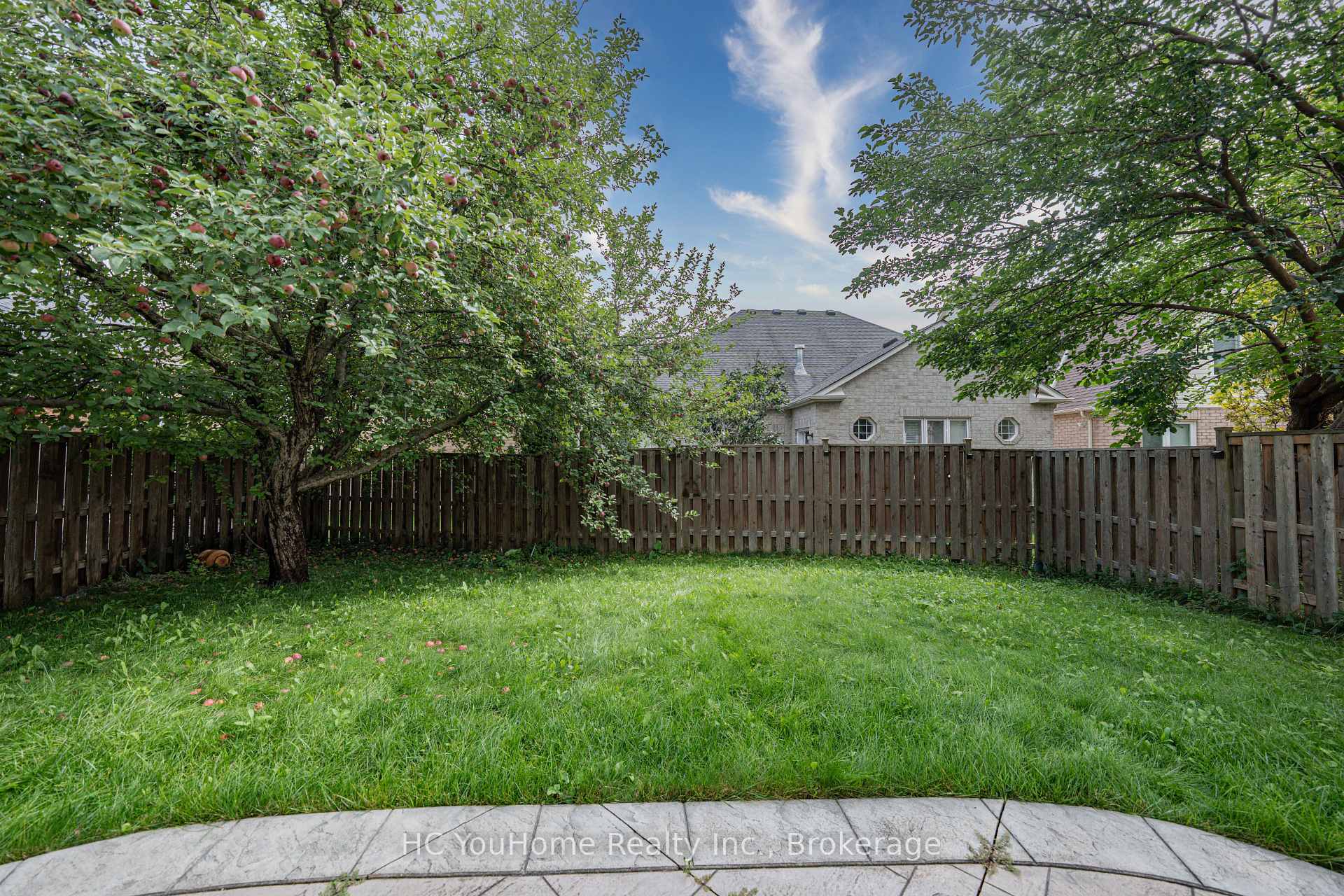 Photo 46 of 39 Emery Hill Boulevard, Markham, Berczy — HOMEH
