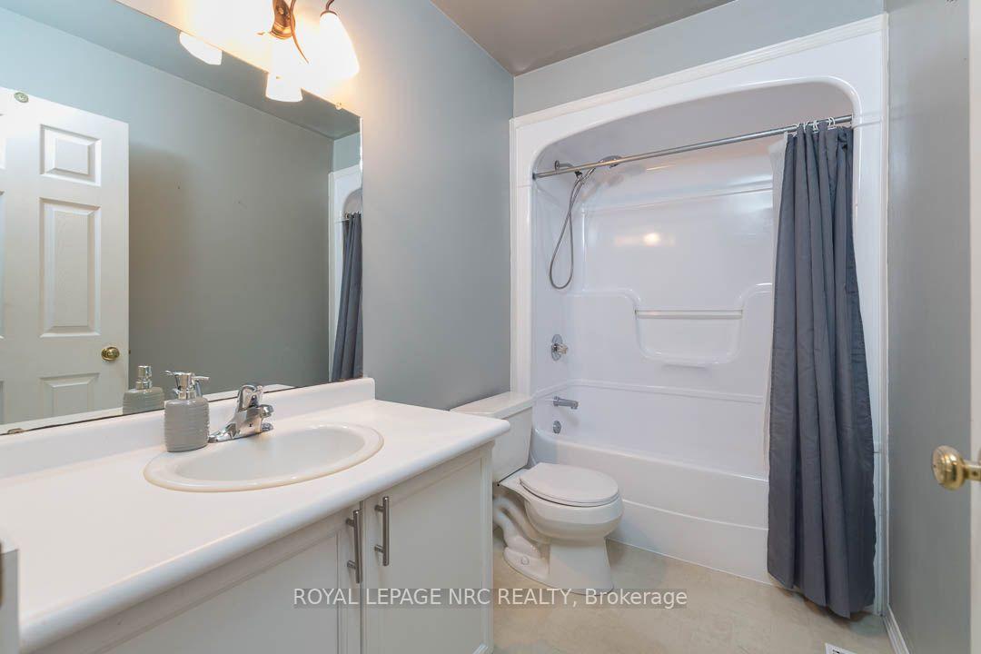 Photo 10 of 4345 Beverley Crescent, Lincoln, Beamsville — HOMEH