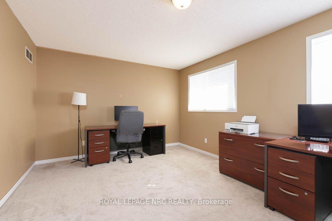Photo 11 of 4345 Beverley Crescent, Lincoln, Beamsville — HOMEH