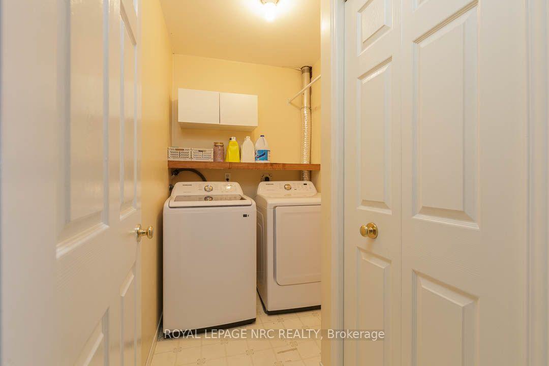 Photo 22 of 4345 Beverley Crescent, Lincoln, Beamsville — HOMEH