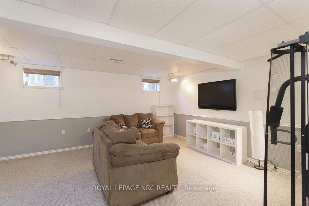 Photo 14 of 4345 Beverley Crescent, Lincoln, Beamsville — HOMEH
