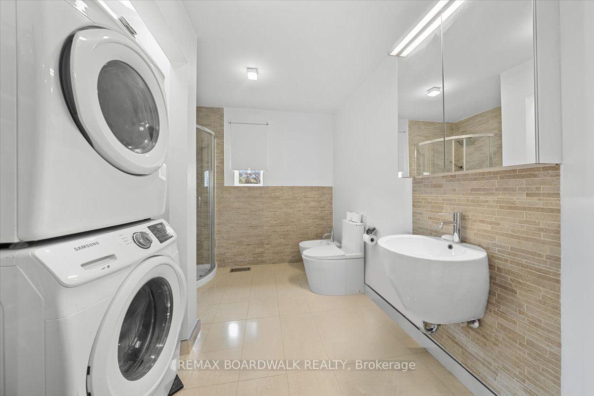 Photo 23 of 152 Duford Street, Ottawa, Vanier — HOMEH