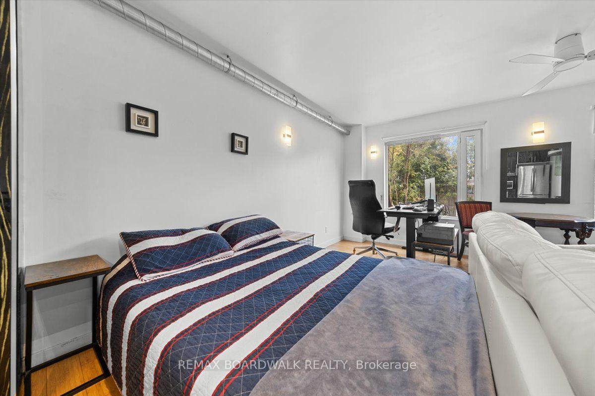 Photo 28 of 152 Duford Street, Ottawa, Vanier — HOMEH