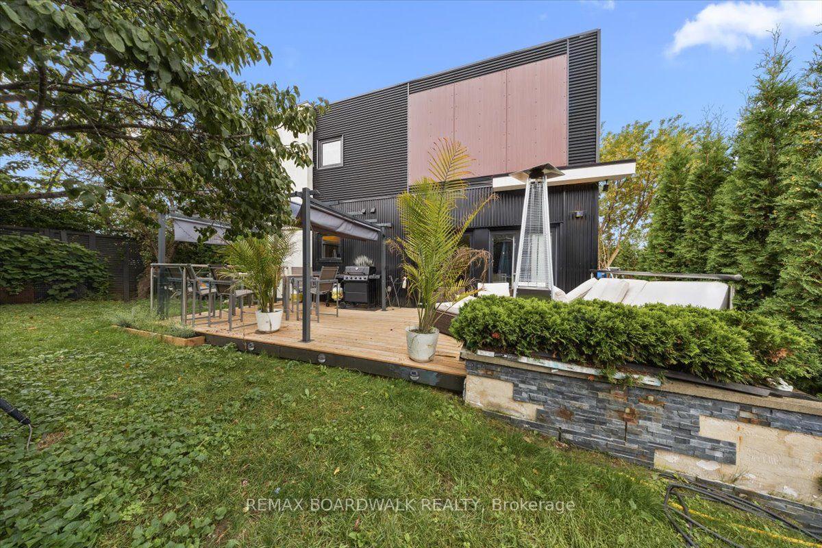 Photo 45 of 152 Duford Street, Ottawa, Vanier — HOMEH