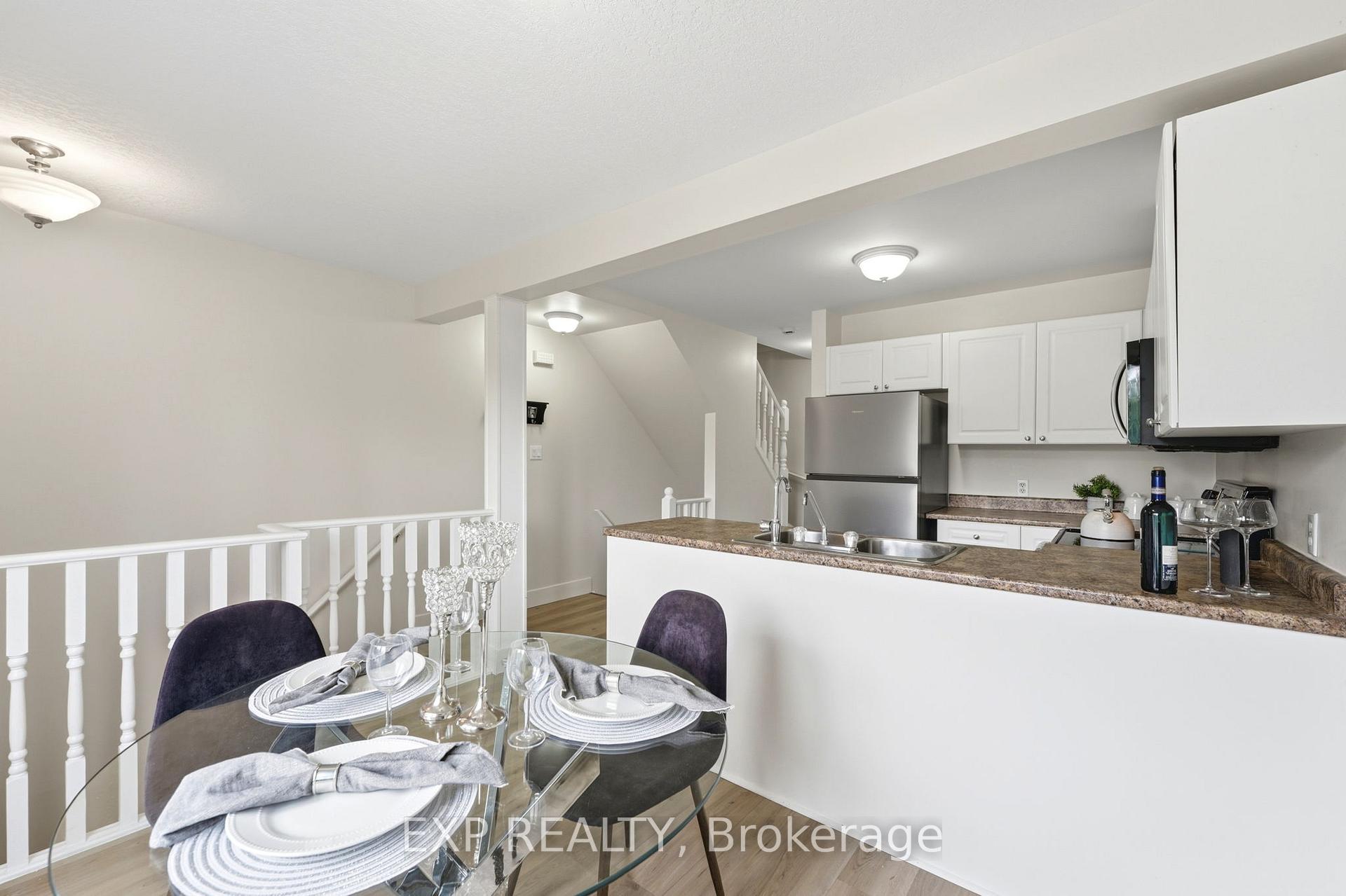 Photo 11 of Unit 3, 601 Columbia Forest Boulevard, Waterloo, Clair Hills — HOMEH
