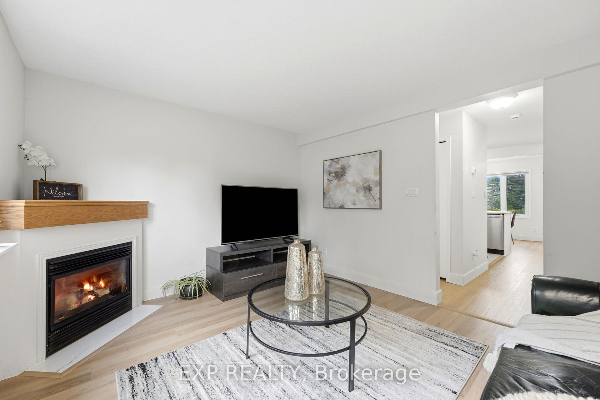 Photo 13 of Unit 3, 601 Columbia Forest Boulevard, Waterloo, Clair Hills — HOMEH