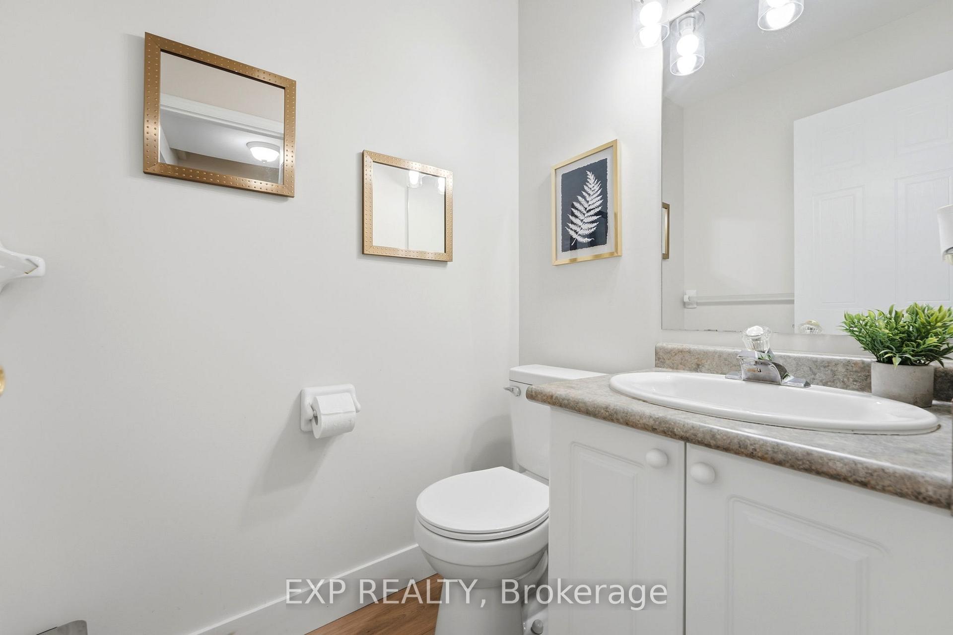 Photo 14 of Unit 3, 601 Columbia Forest Boulevard, Waterloo, Clair Hills — HOMEH