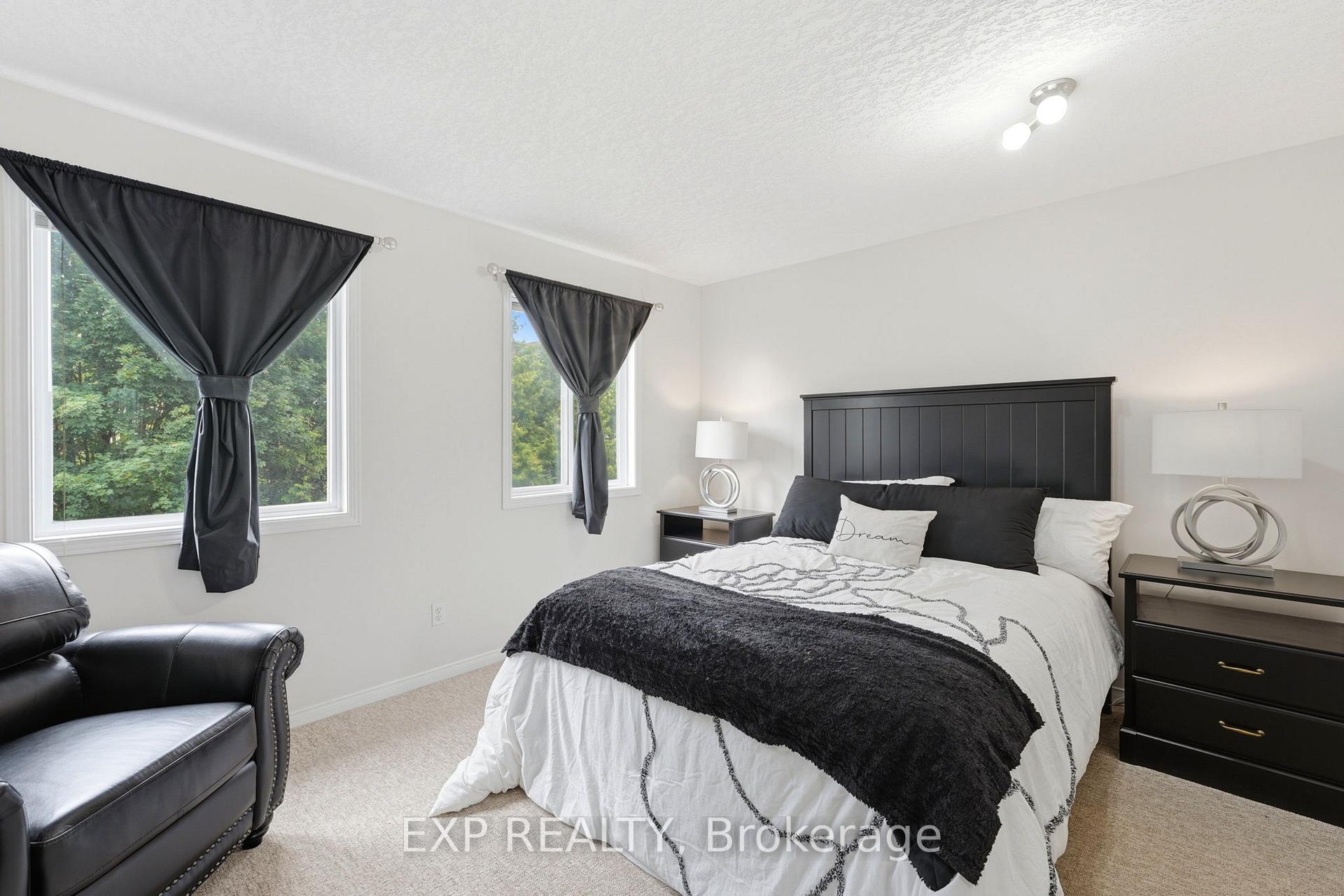 Photo 17 of Unit 3, 601 Columbia Forest Boulevard, Waterloo, Clair Hills — HOMEH