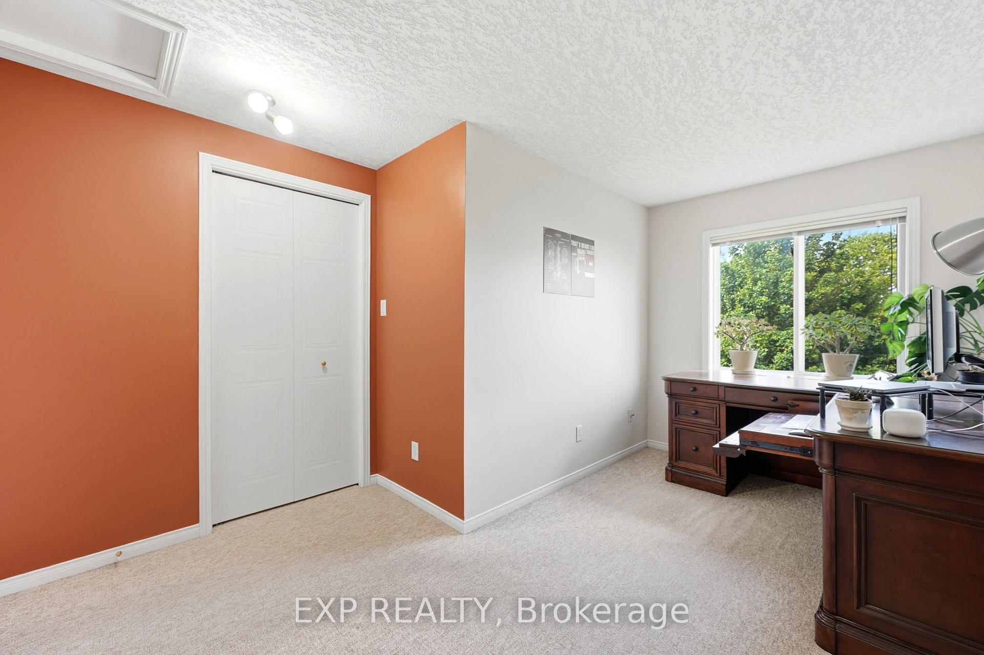 Photo 25 of Unit 3, 601 Columbia Forest Boulevard, Waterloo, Clair Hills — HOMEH