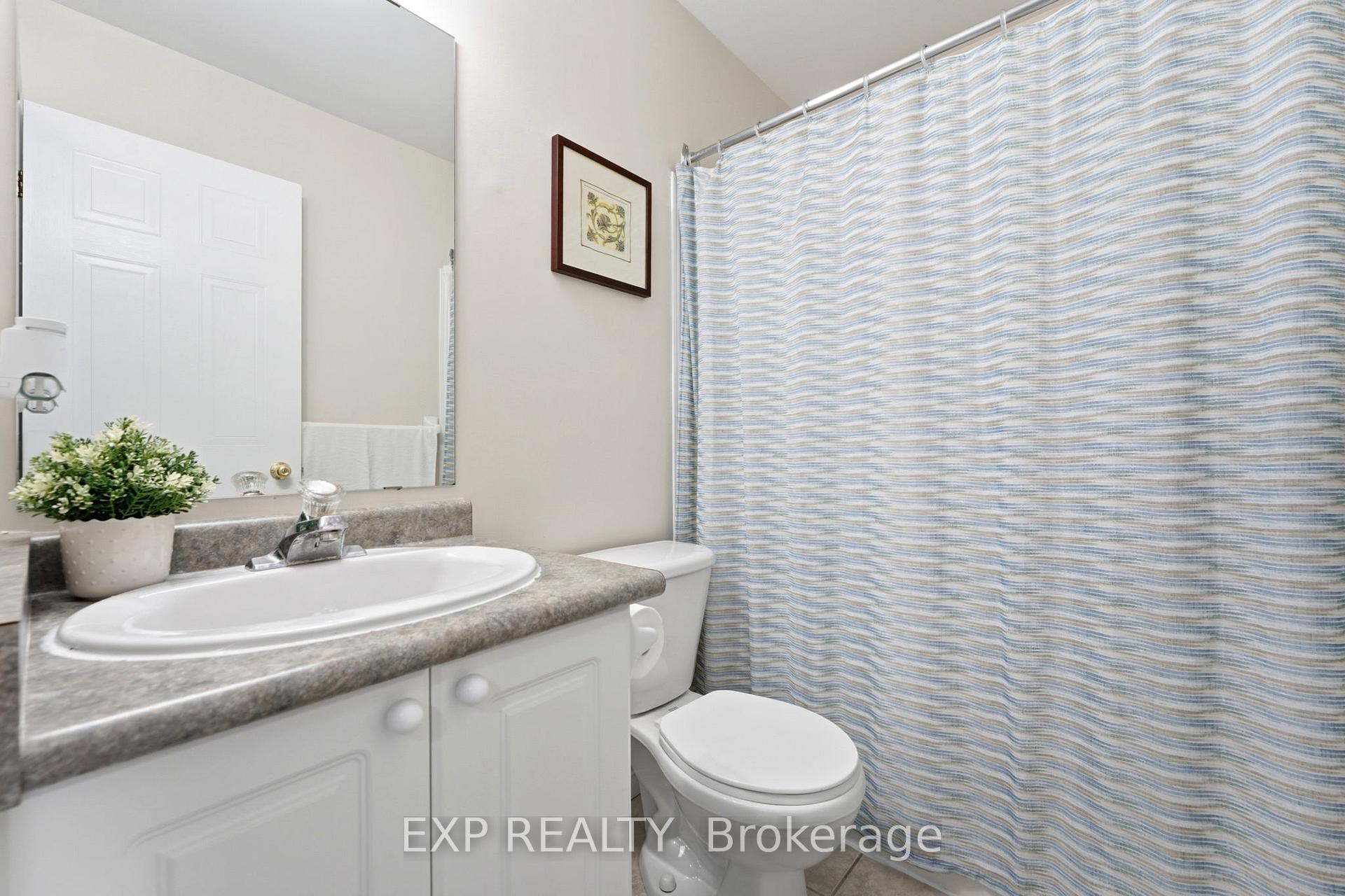 Photo 26 of Unit 3, 601 Columbia Forest Boulevard, Waterloo, Clair Hills — HOMEH