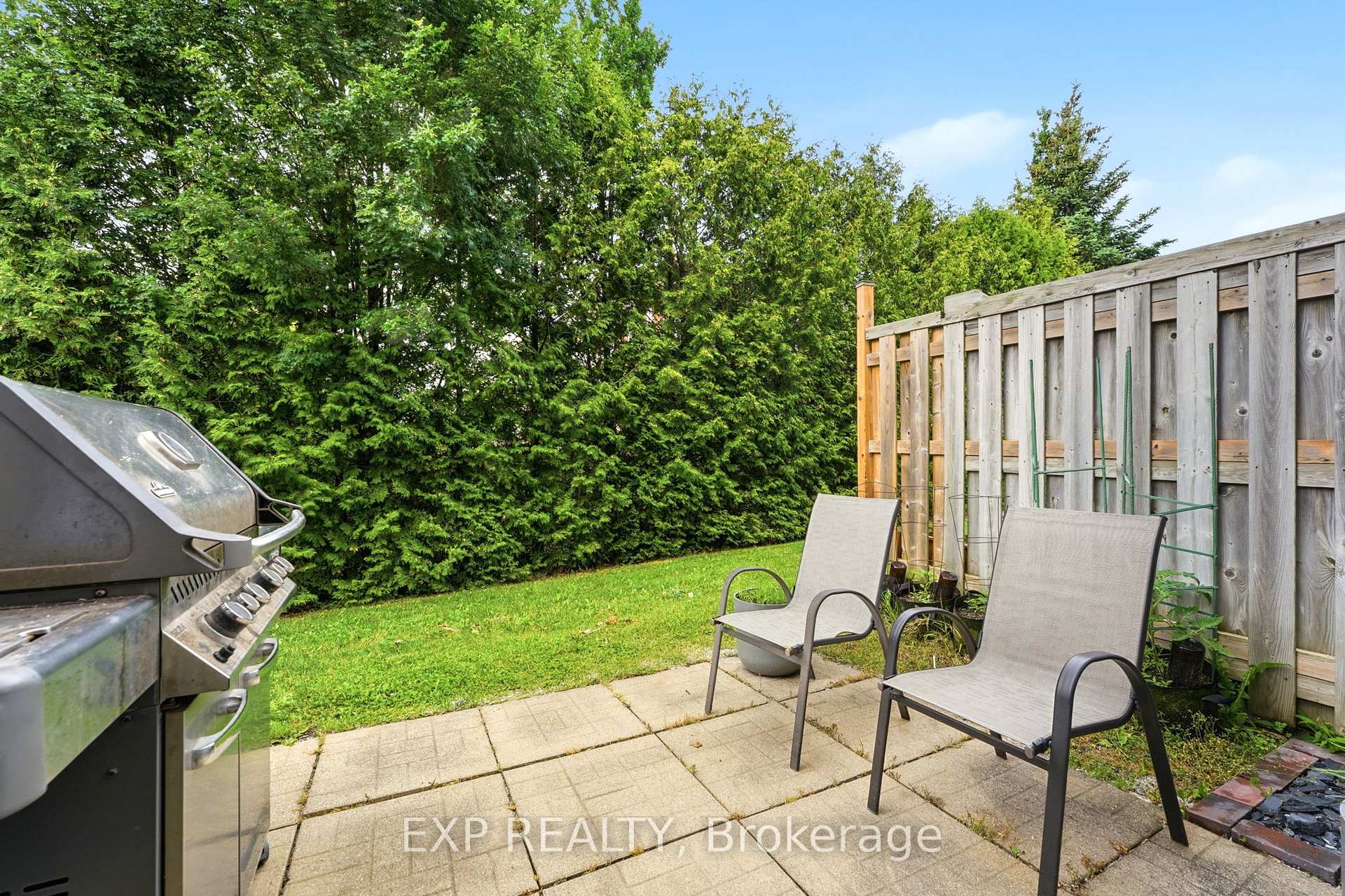 Photo 29 of Unit 3, 601 Columbia Forest Boulevard, Waterloo, Clair Hills — HOMEH