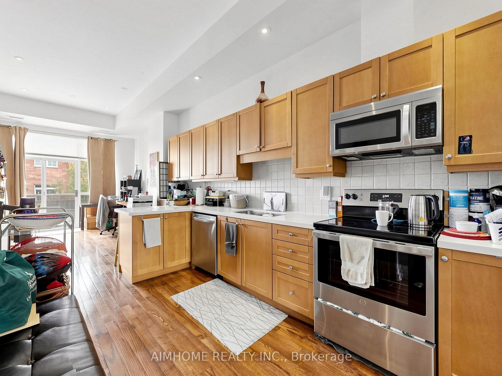 Photo 21 of 1089 Dundas Street E, Toronto, South Riverdale — HOMEH