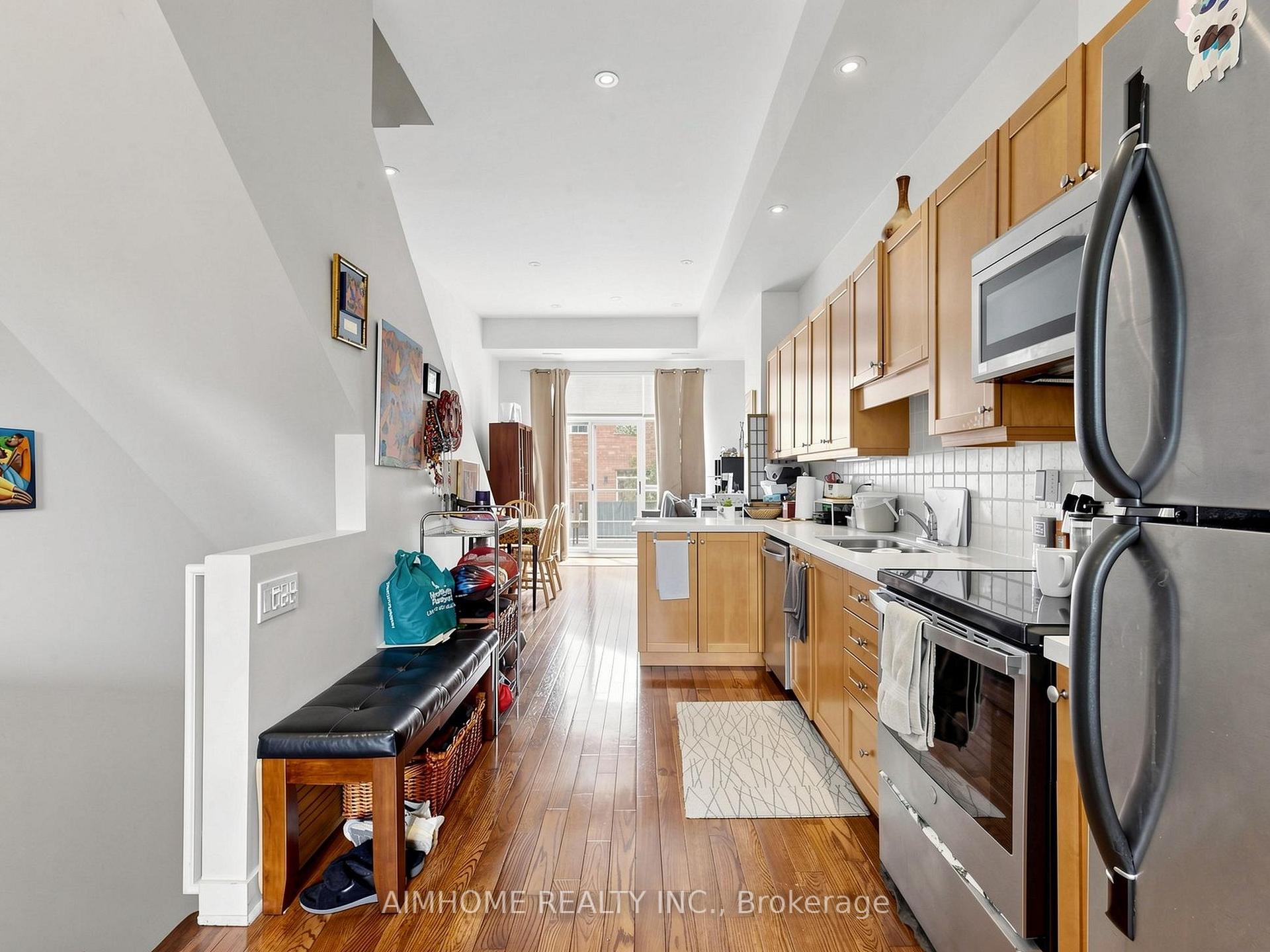 Photo 23 of 1089 Dundas Street E, Toronto, South Riverdale — HOMEH