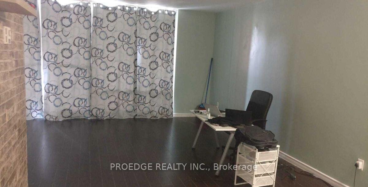 Photo 4 of Unit 102, 5 Massey Square, Toronto, Crescent Town — HOMEH