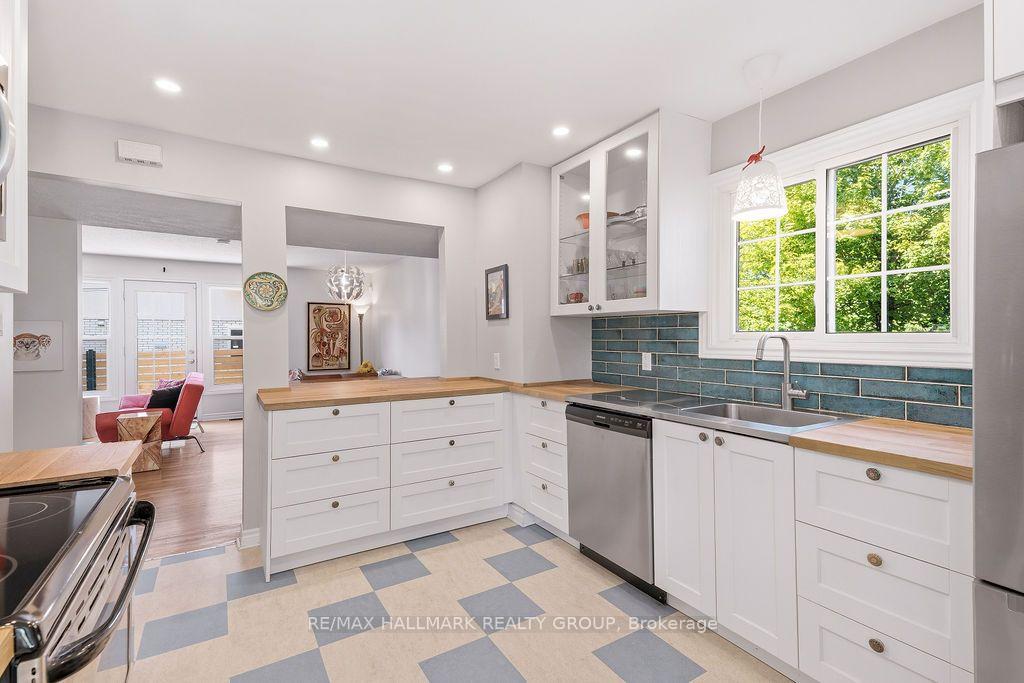 Photo 10 of 295 Beechgrove Avenue, Ottawa, Westboro North — HOMEH