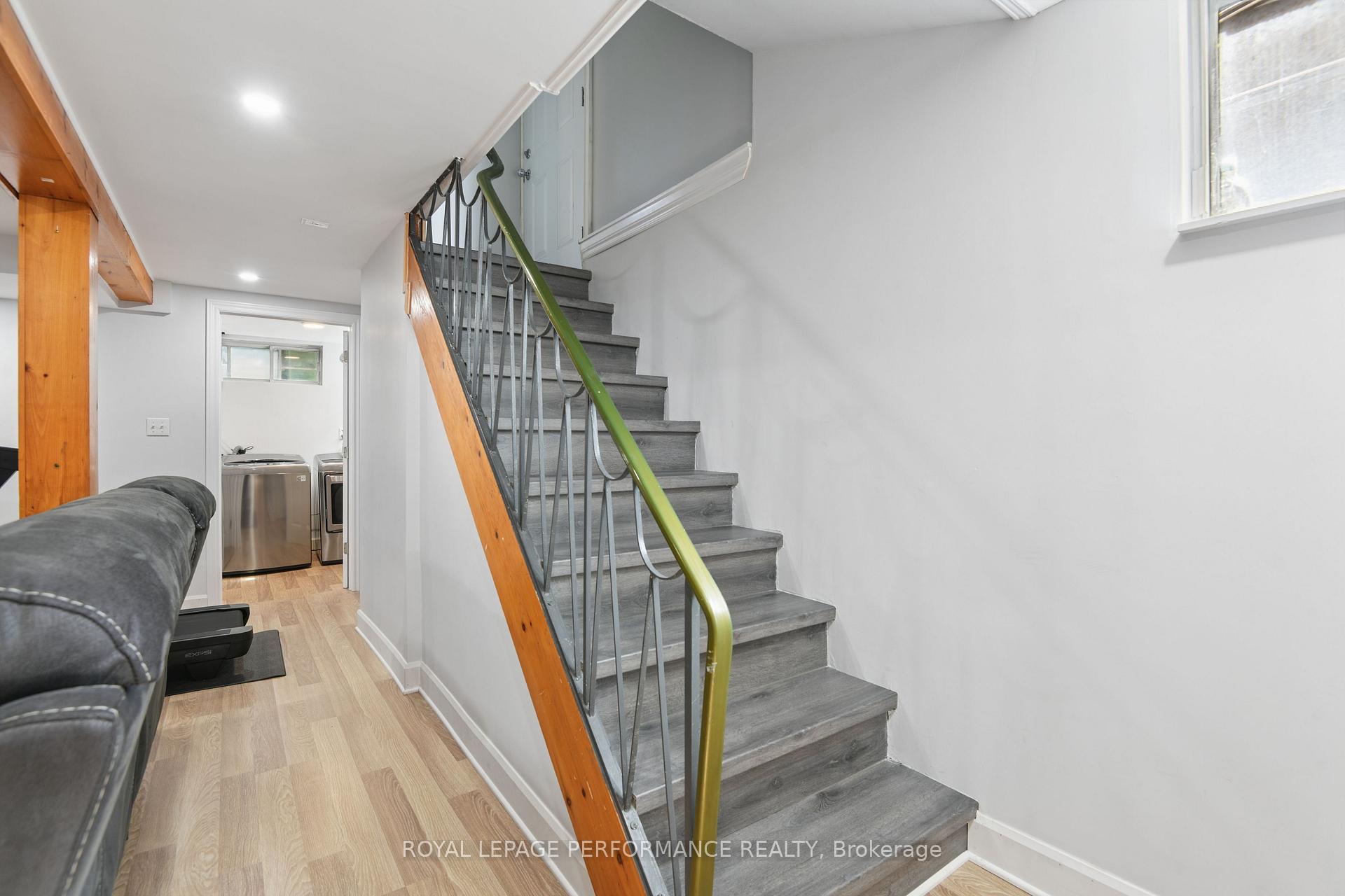 Photo 22 of 2423 Clementine Boulevard, Ottawa, Heron Park — HOMEH