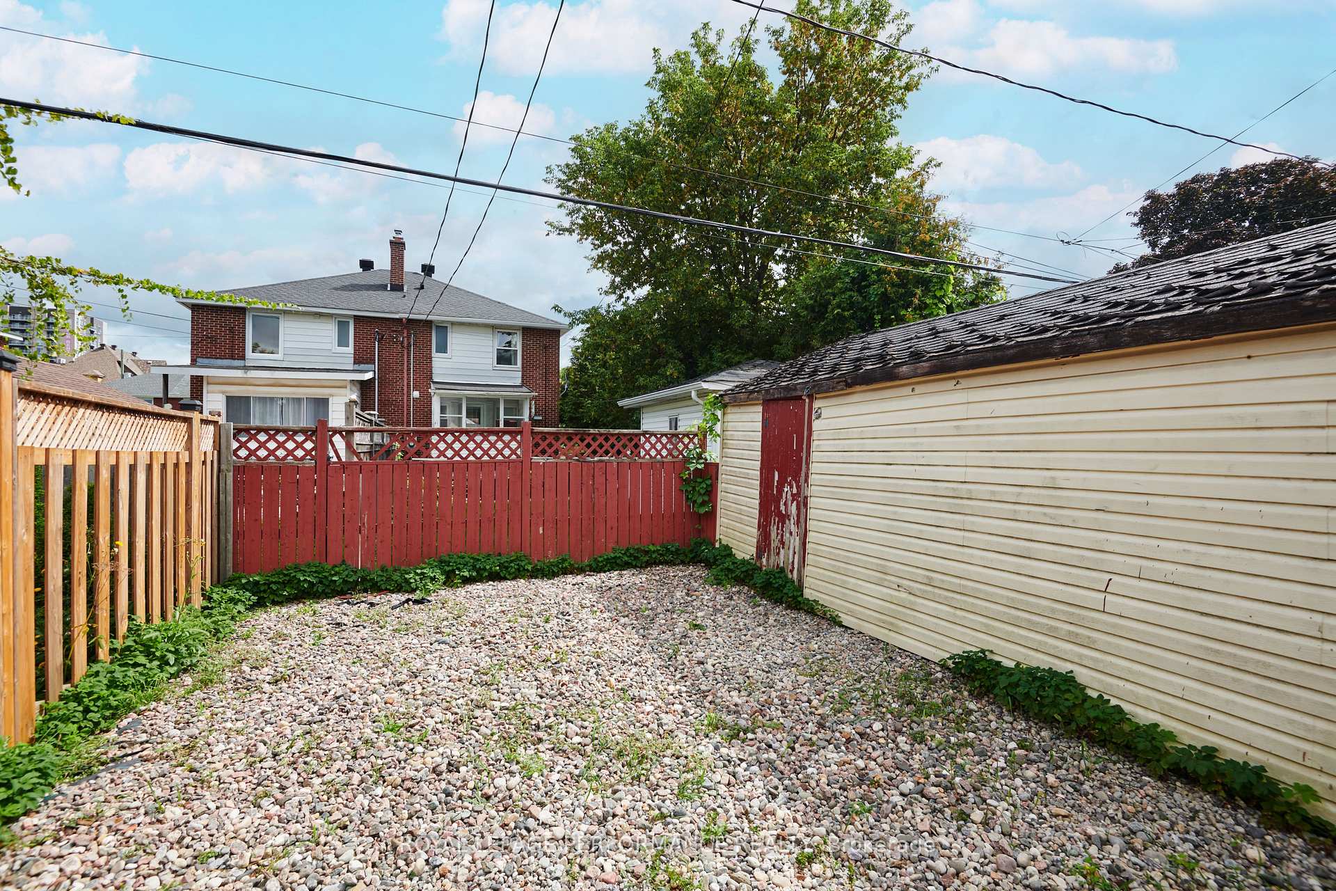 Photo 33 of 2423 Clementine Boulevard, Ottawa, Heron Park — HOMEH