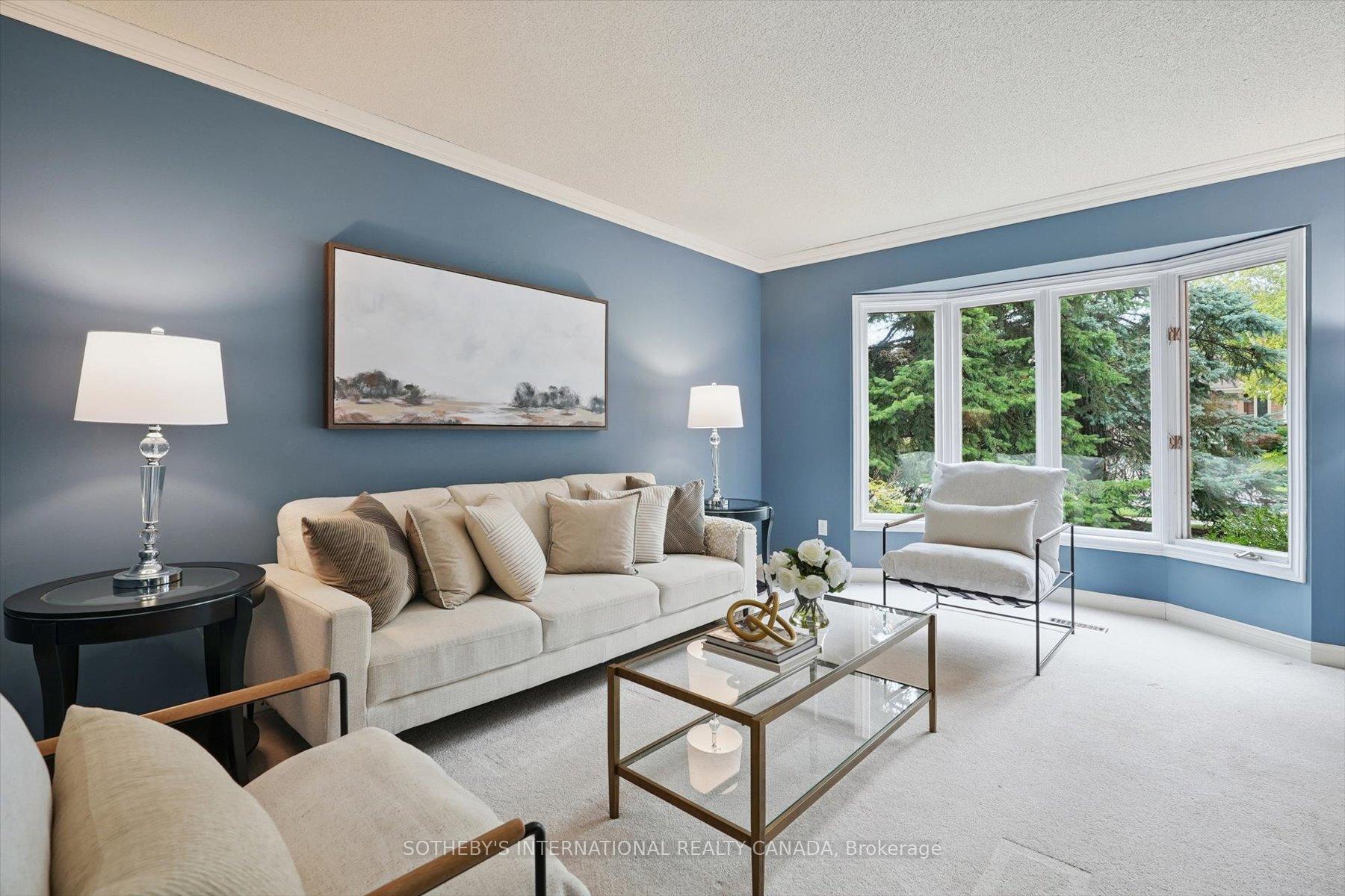 Photo 6 of 1352 Winterberry Drive, Burlington, Tyandaga — HOMEH