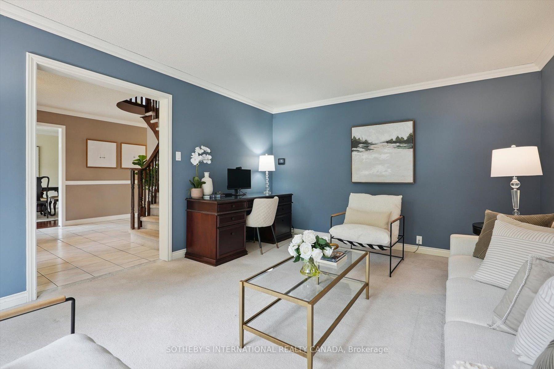 Photo 7 of 1352 Winterberry Drive, Burlington, Tyandaga — HOMEH