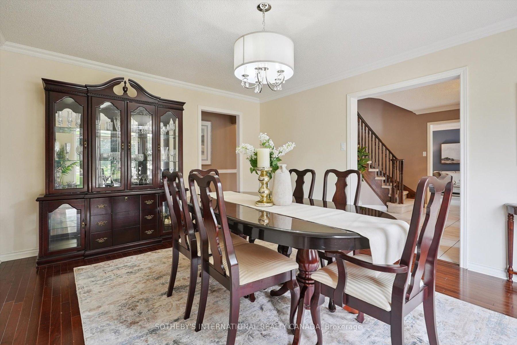 Photo 9 of 1352 Winterberry Drive, Burlington, Tyandaga — HOMEH