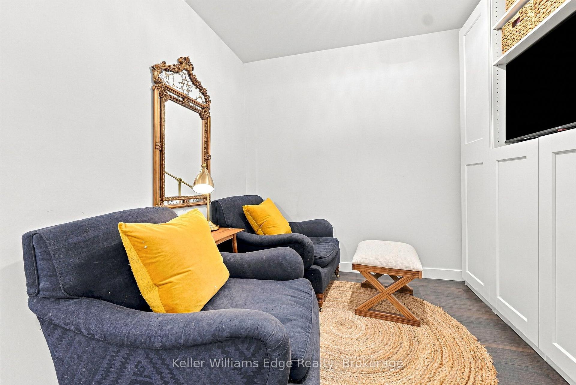 Photo 9 of Unit 220, 5317 Upper Middle Road, Burlington, Orchard — HOMEH