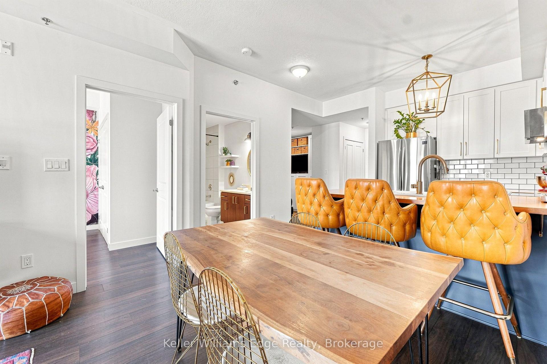 Photo 13 of Unit 220, 5317 Upper Middle Road, Burlington, Orchard — HOMEH
