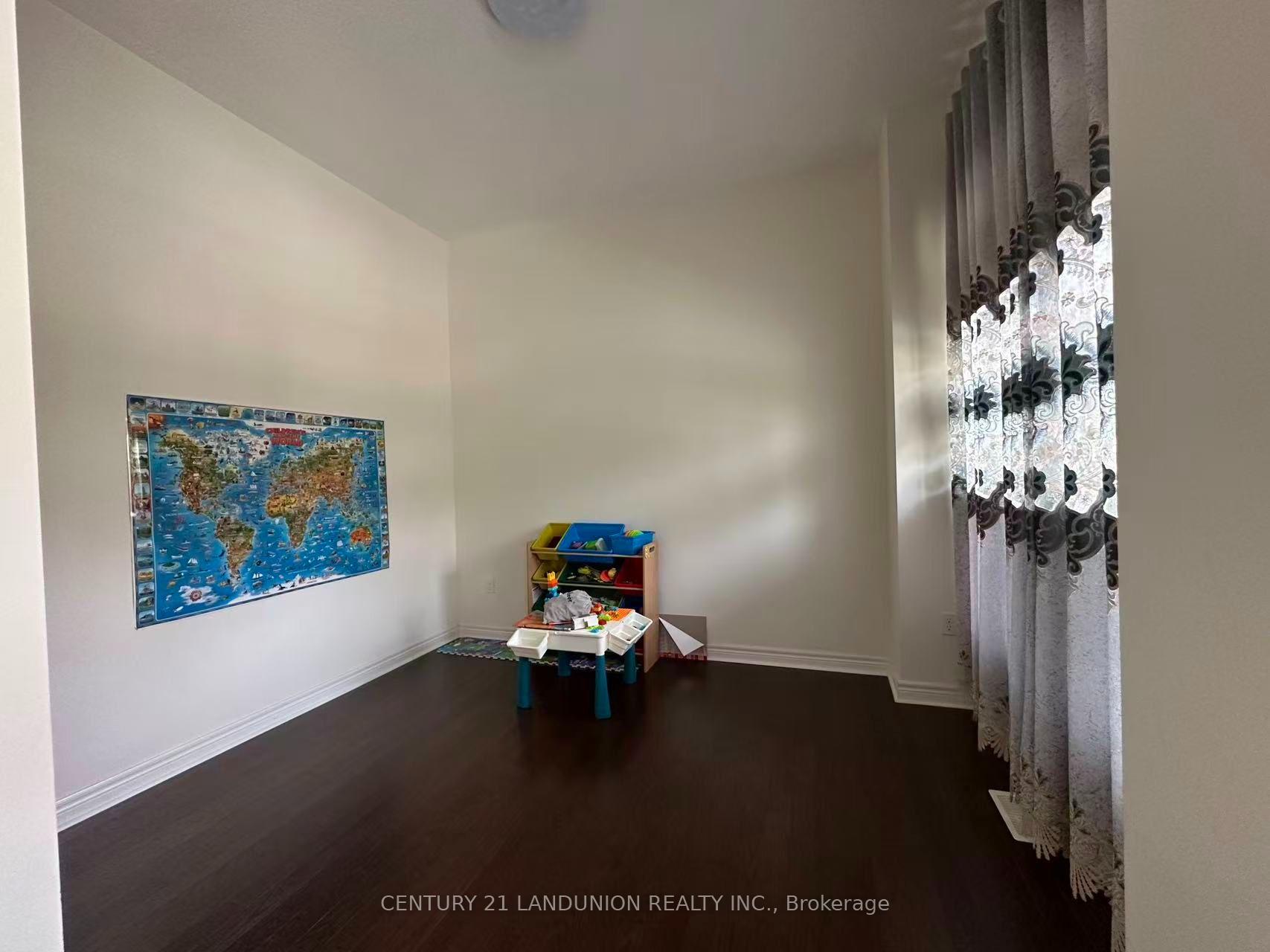 Photo 3 of 5 Portia Street, Markham, Cornell — HOMEH