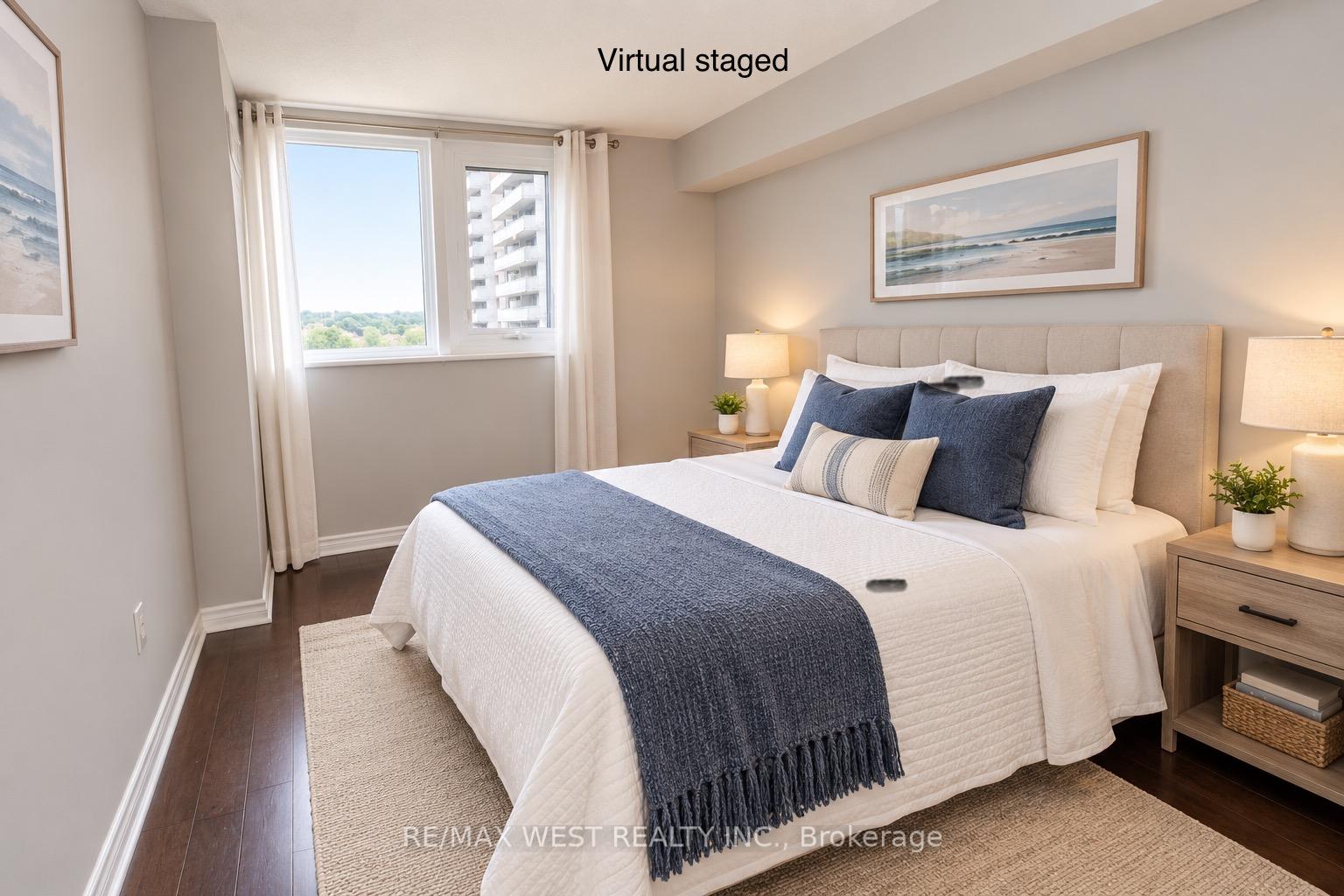 Photo 4 of Unit 709, 260 Scarlett Road, Toronto, Rockcliffe-Smythe — HOMEH