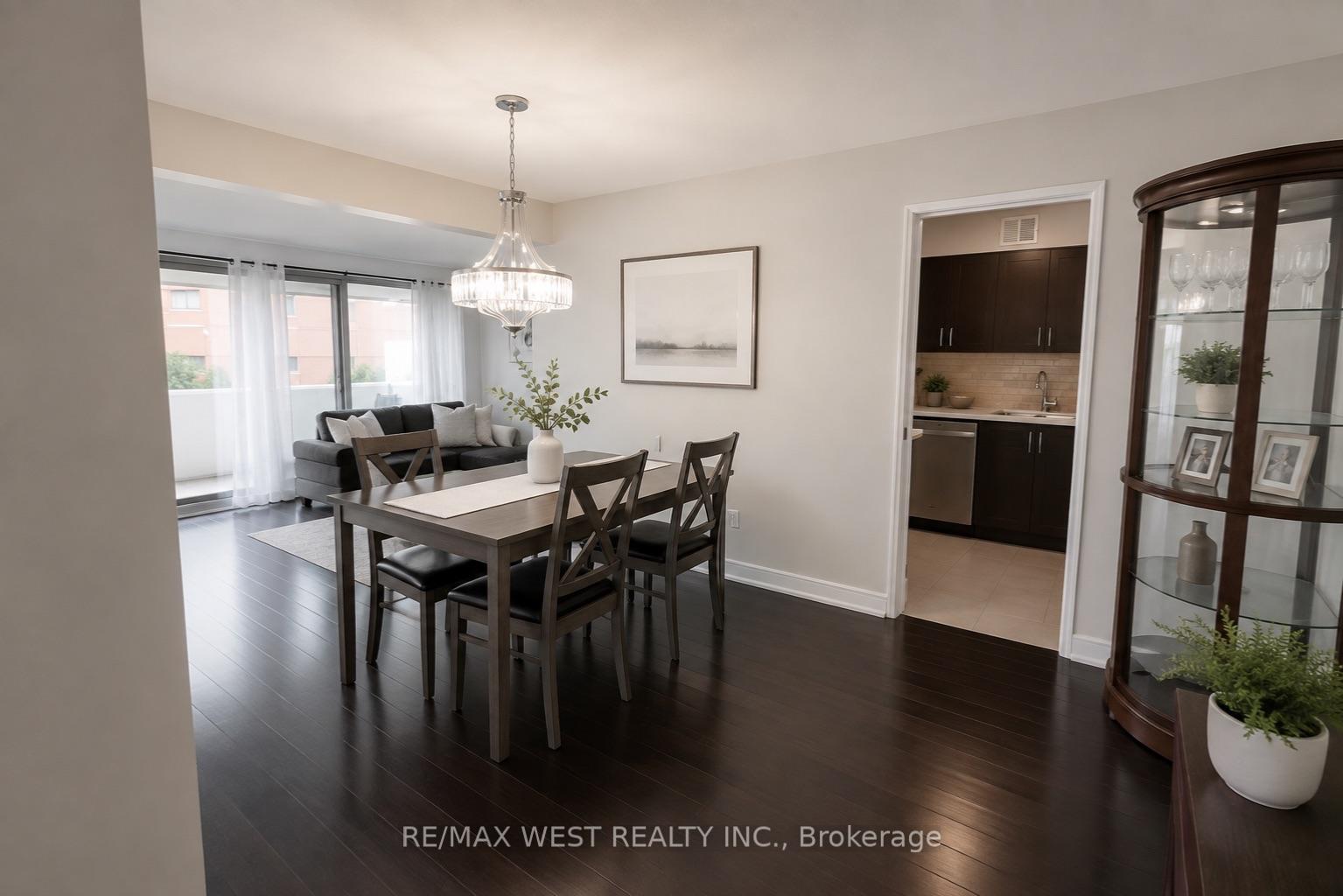 Photo 7 of Unit 709, 260 Scarlett Road, Toronto, Rockcliffe-Smythe — HOMEH