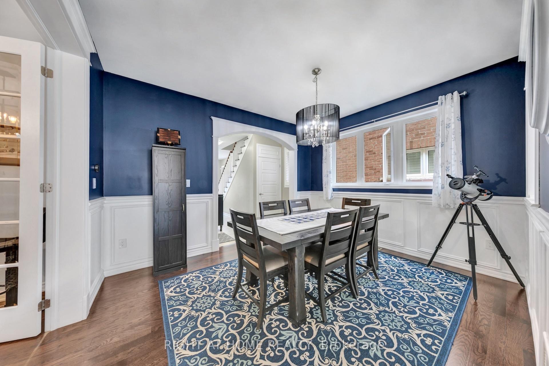 Photo 15 of 171 Thomas Phillips Drive, Aurora, Rural Aurora — HOMEH