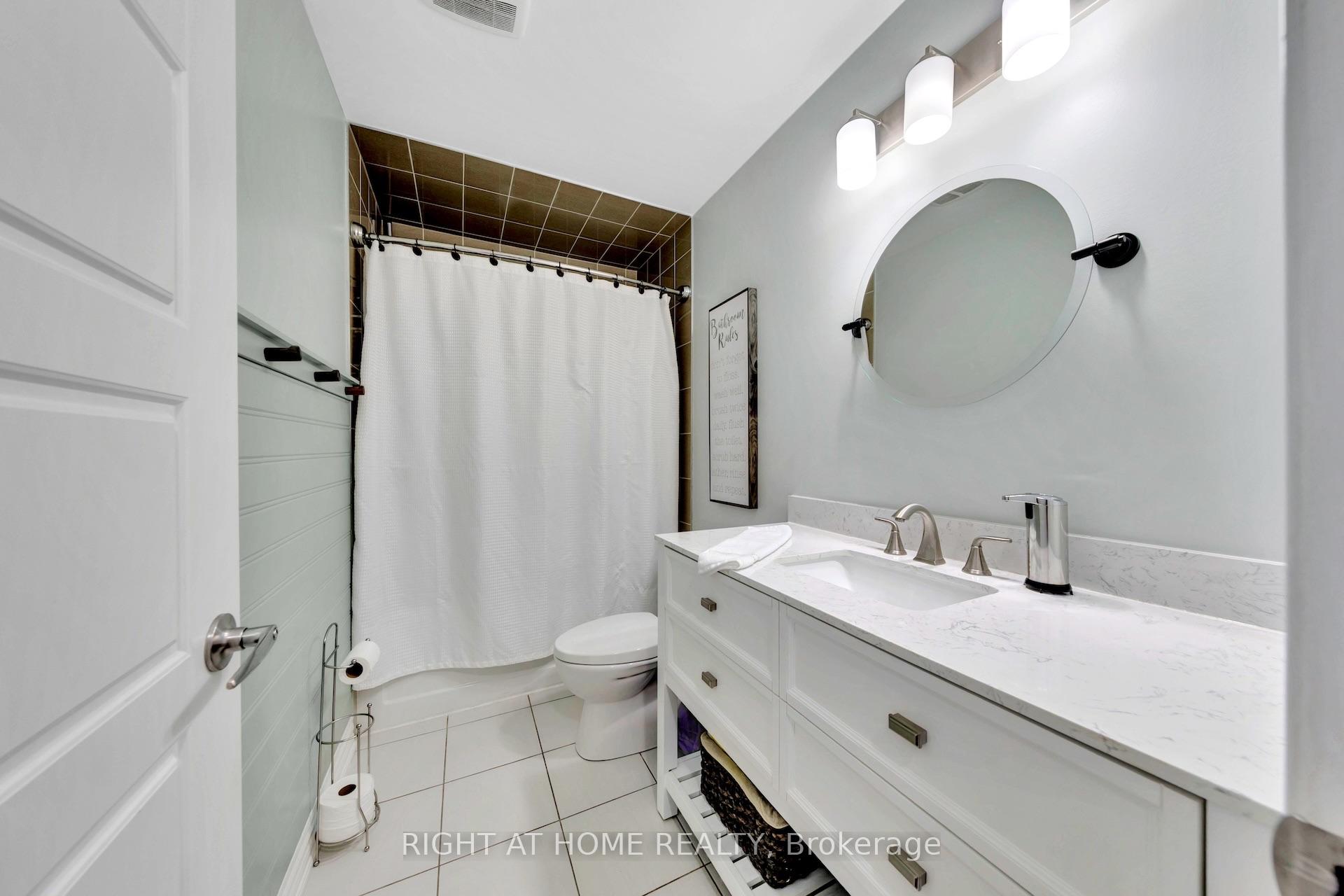 Photo 31 of 171 Thomas Phillips Drive, Aurora, Rural Aurora — HOMEH