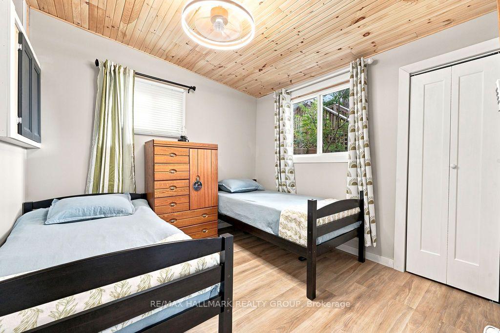Photo 10 of 555 Island View Drive, North Algona Wilberforce, North Algona/Wilberforce Twp — HOMEH