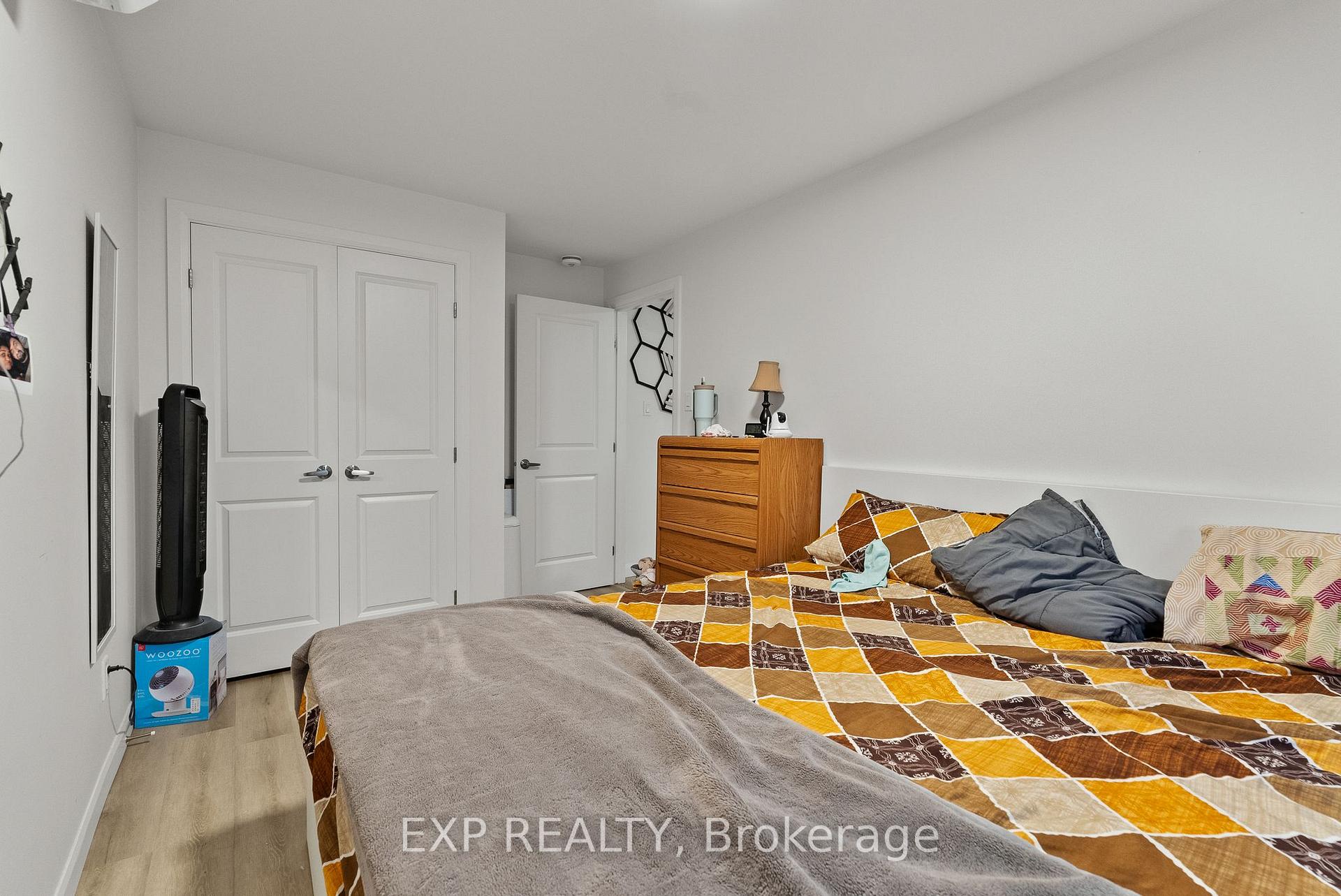 Photo 8 of 692 Claude Street, Ottawa, Castle Heights/Rideau High — HOMEH