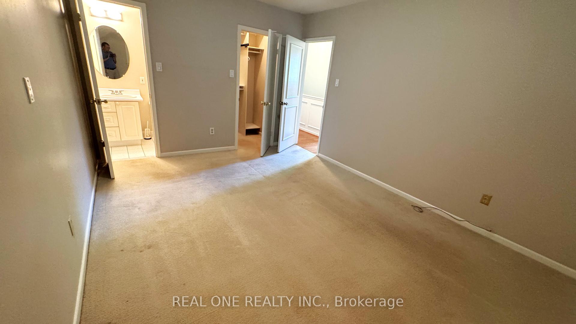 Photo 17 of 35 Corning Road, North York, Don Valley Village — HOMEH
